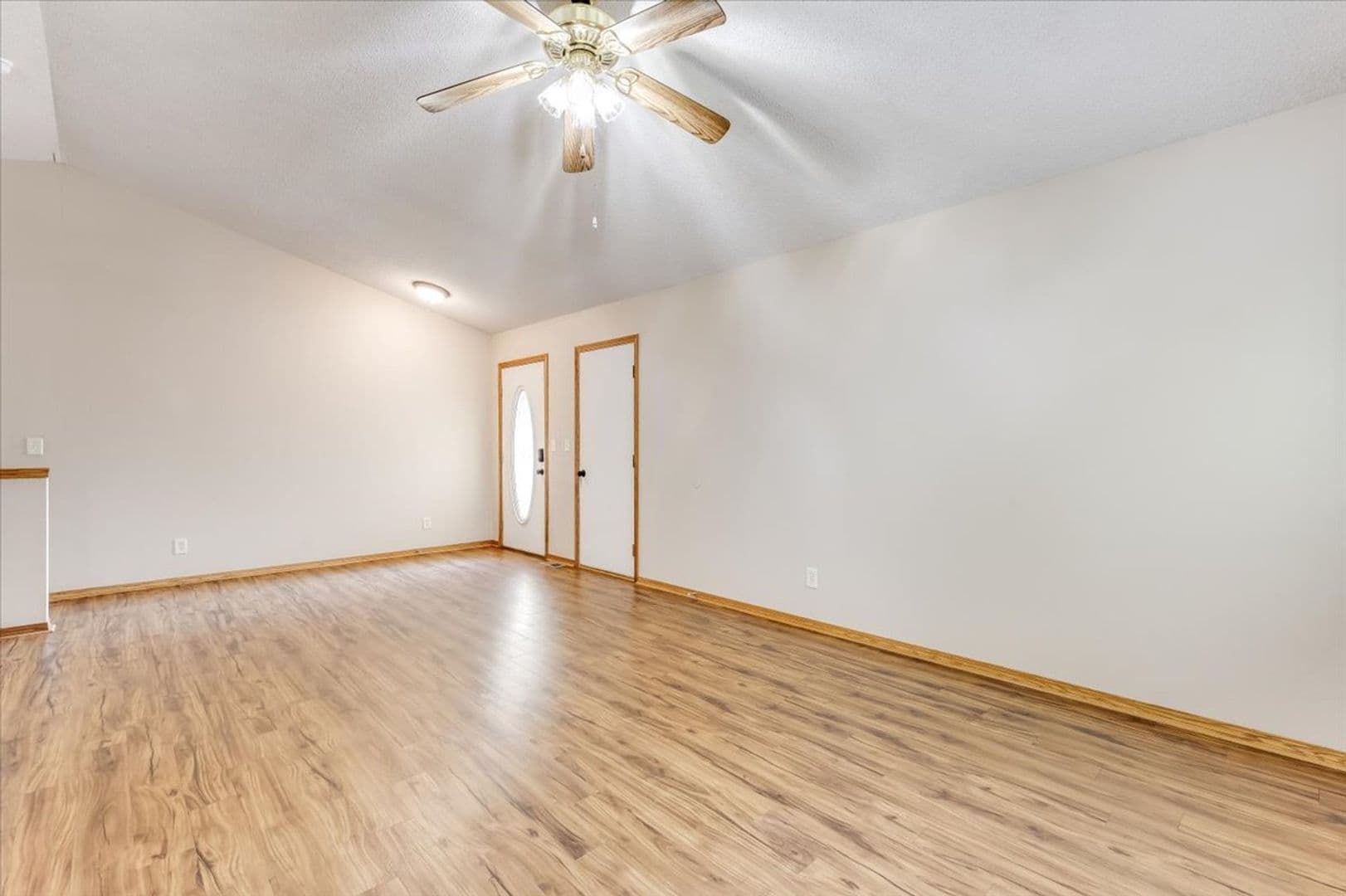 Wichita House: 121 N Florence St