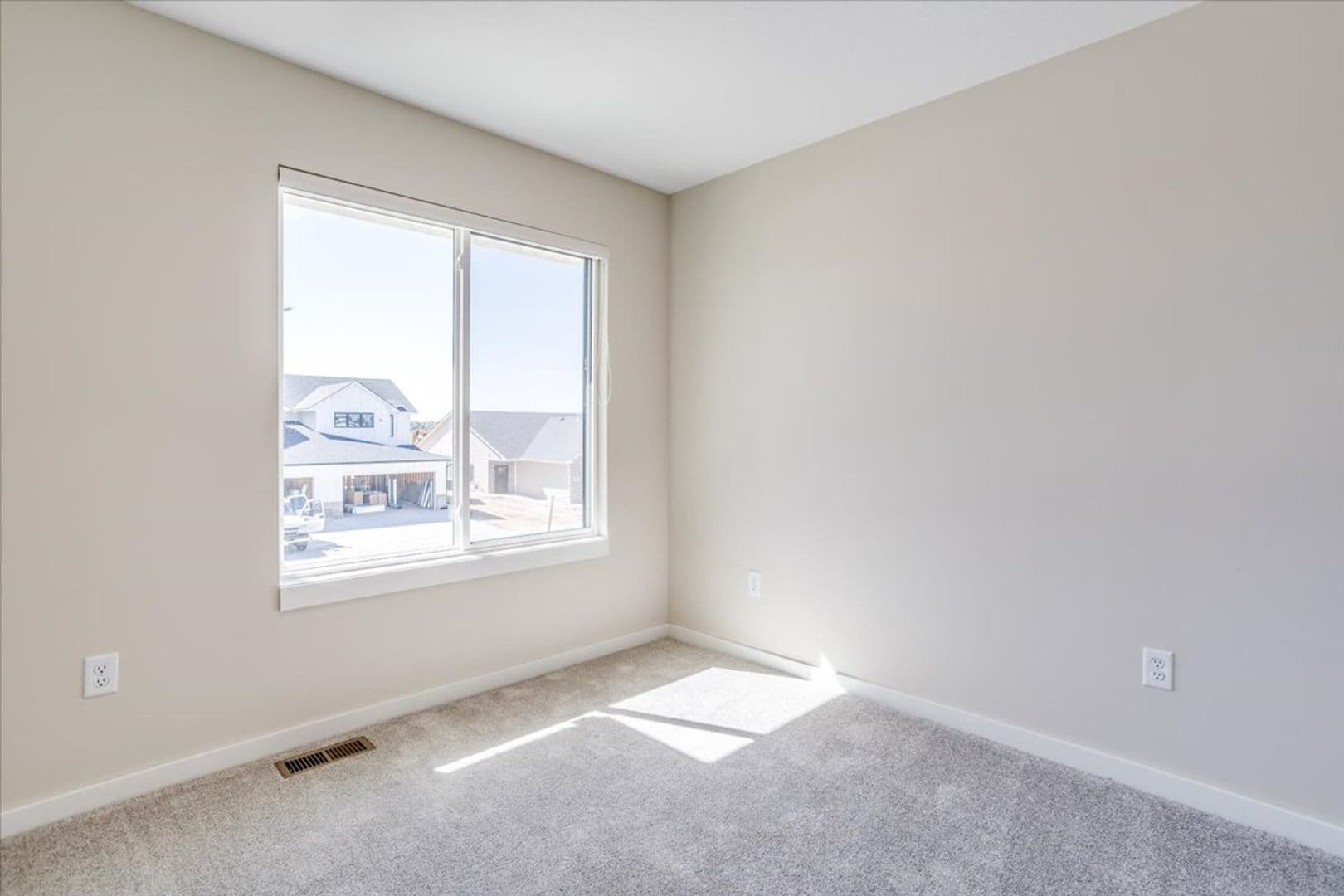 Maize House: 12177 W Fennec St