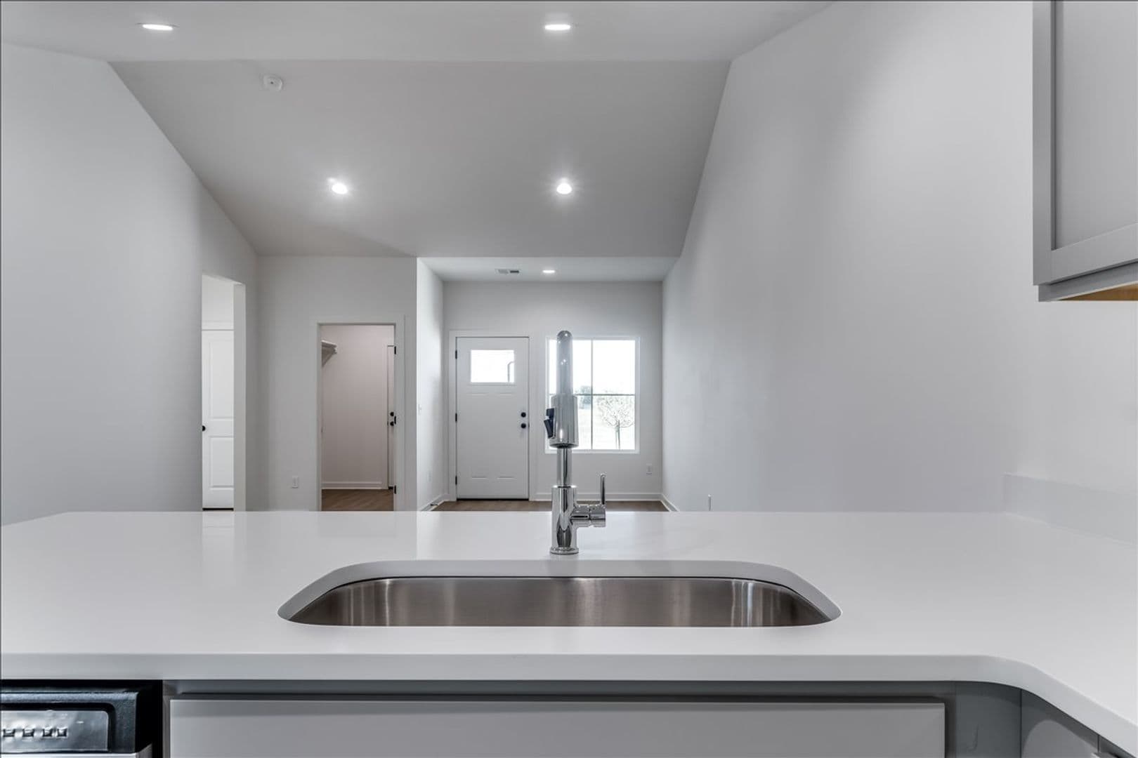 Wichita House: 11316 W 35th Cir S