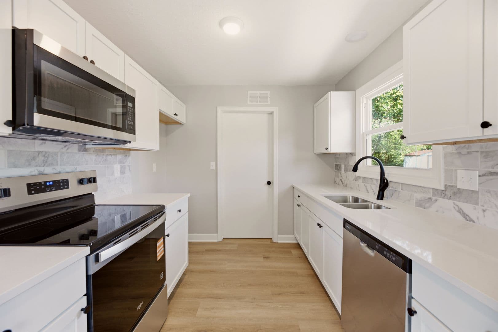 Derby House: 1425 N Georgie Ave