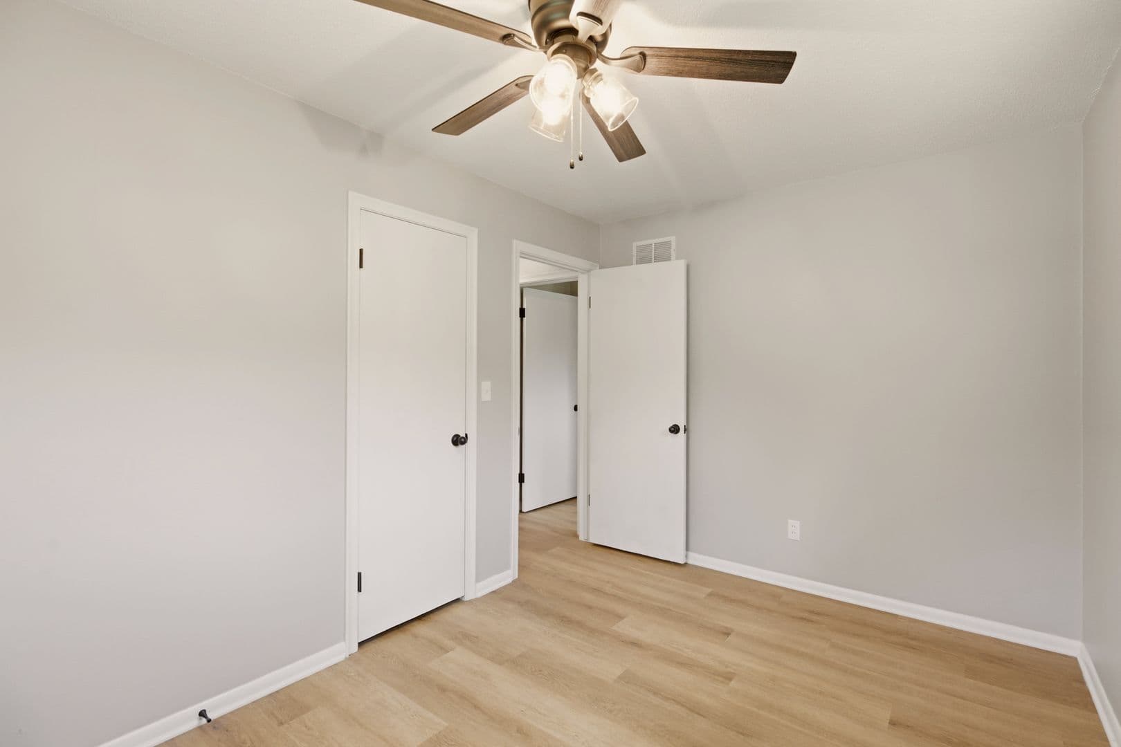 Derby House: 1425 N Georgie Ave