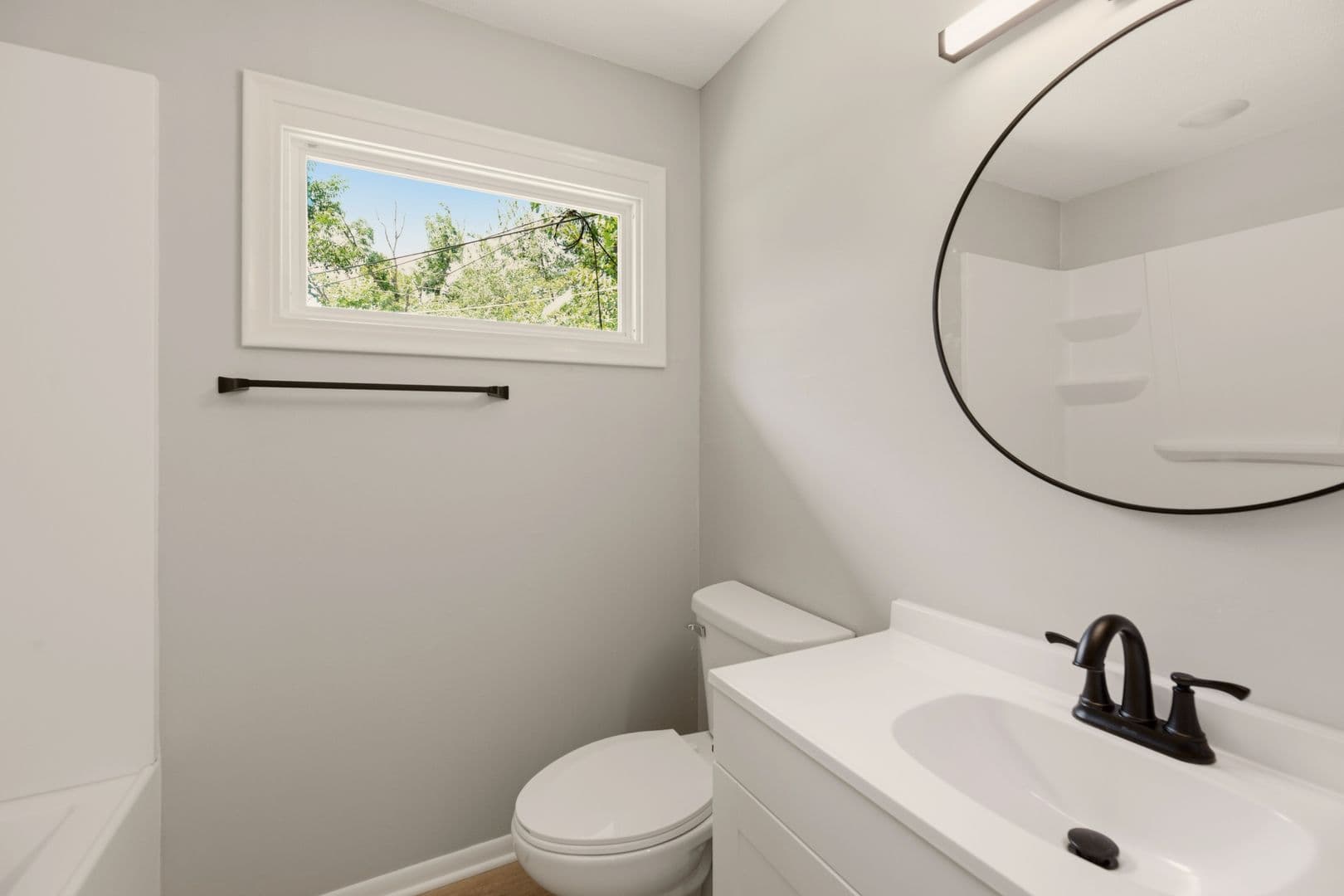 Derby House: 1425 N Georgie Ave