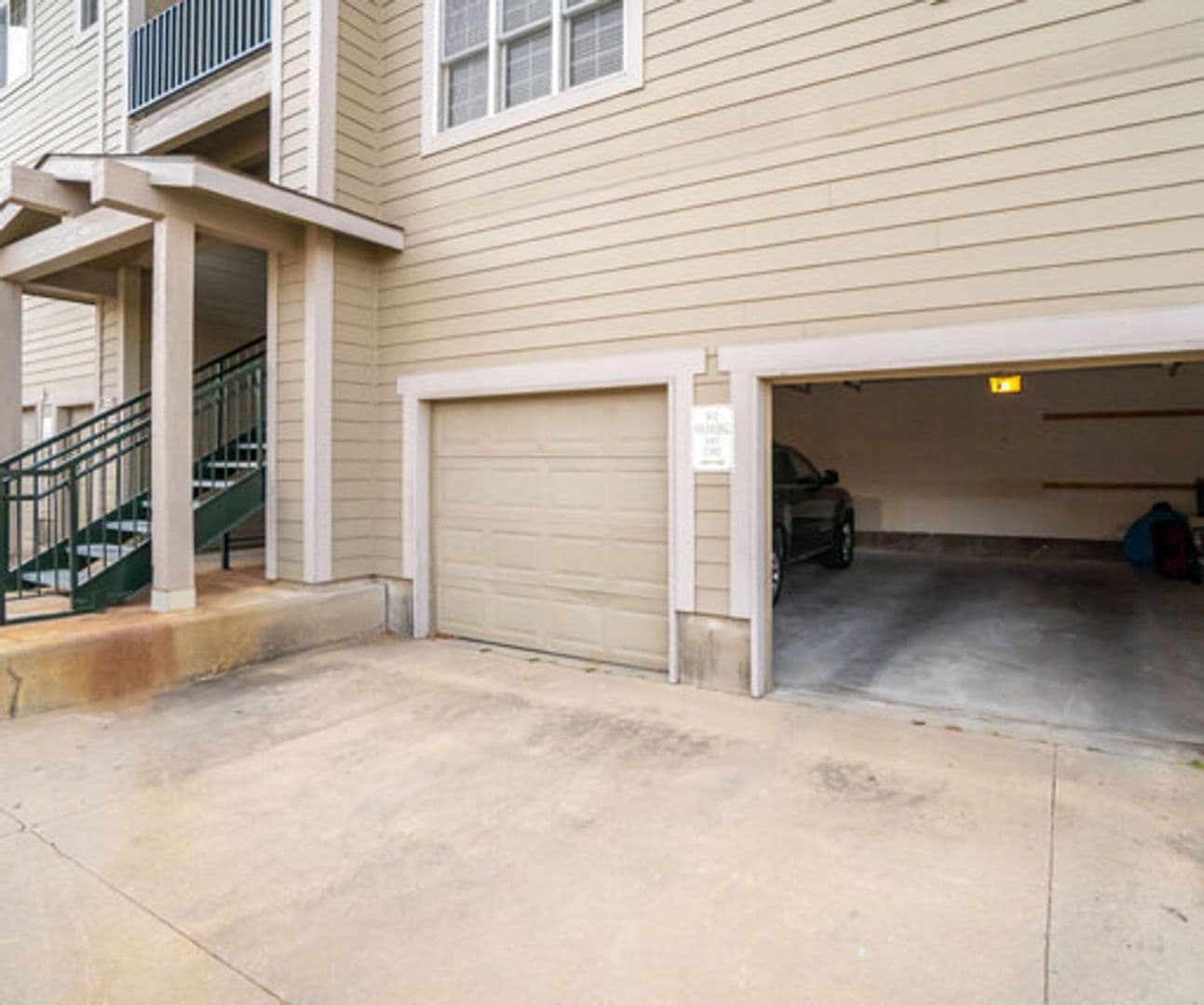 Wichita Apartment: 3414 E Central Ave