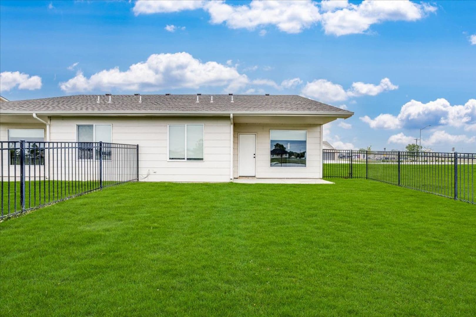 Wichita Townhome: 5419 N Sandkey St
