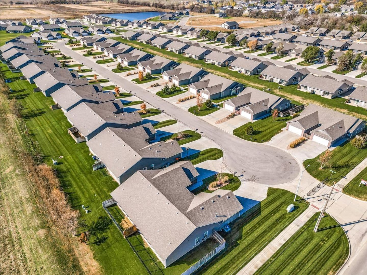 Wichita House: 5519 N Sandkey Ct
