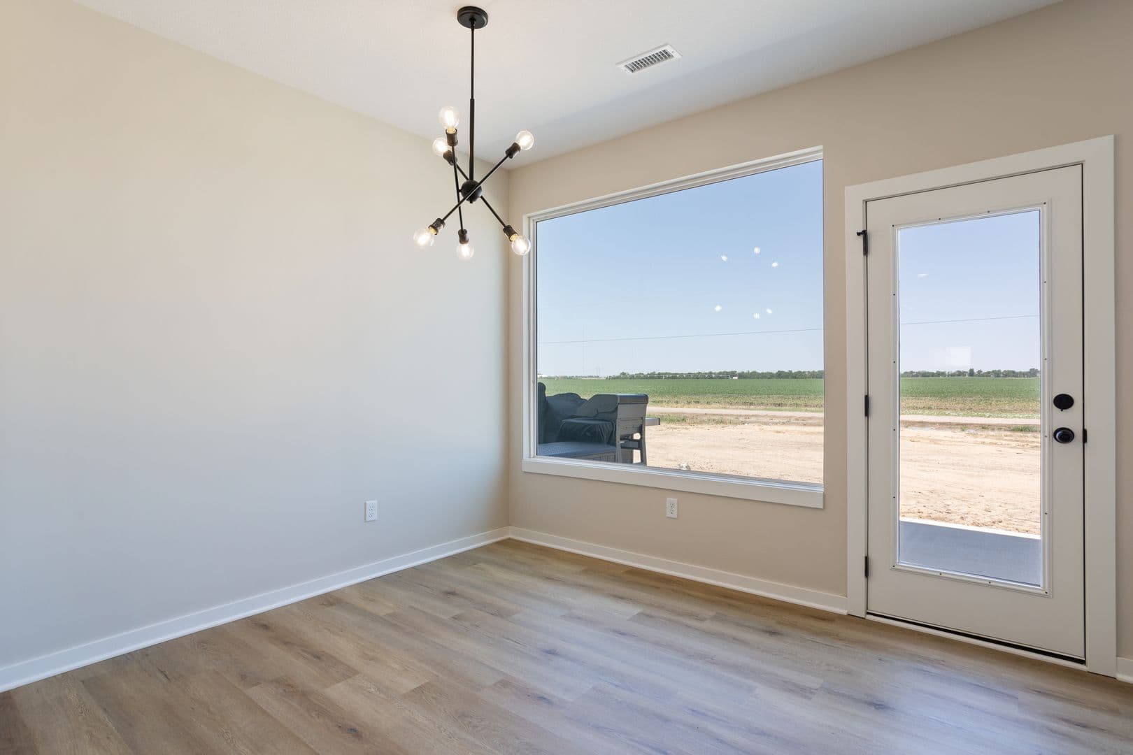 Maize House: 12177 W Fennec St
