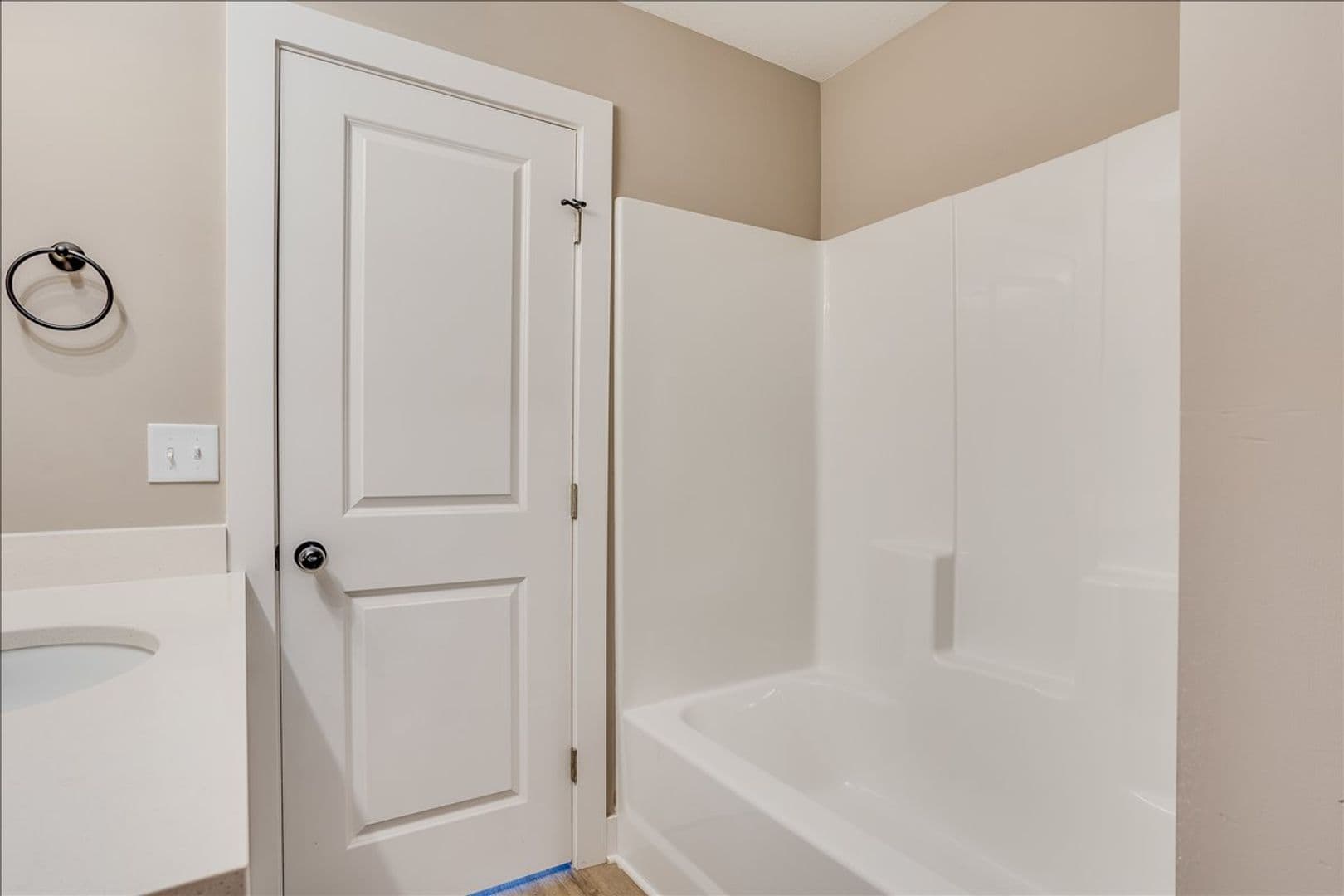 Wichita House: 12746 W Wheatland St