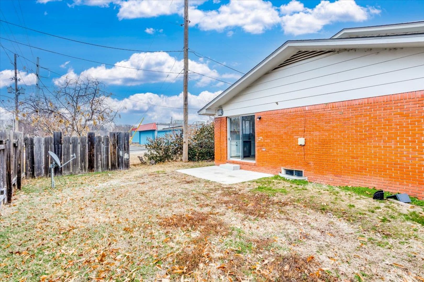 Wichita House: 3109 E Funston St