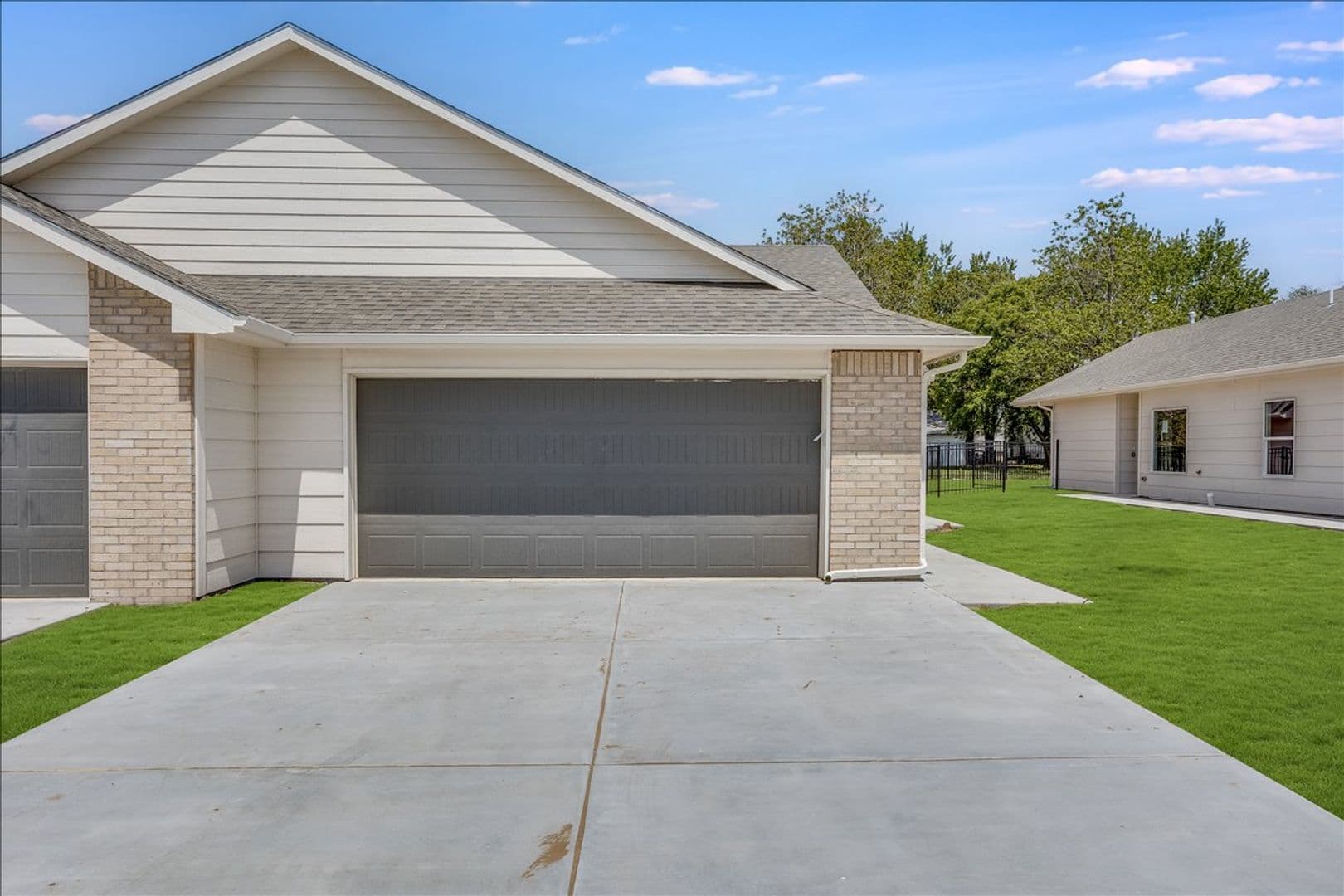 Wichita House: 6831 W White Pine St