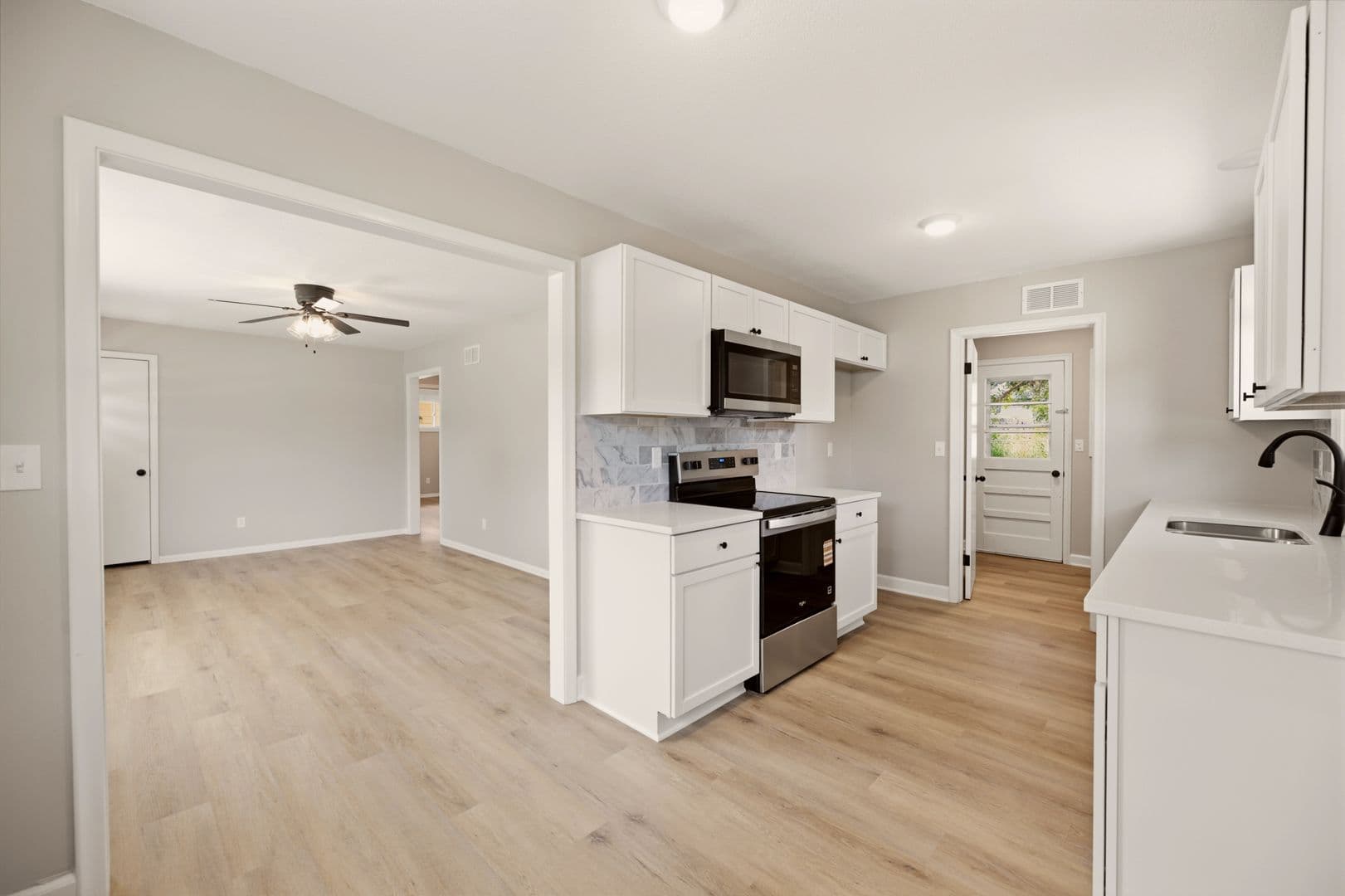 Derby House: 1425 N Georgie Ave