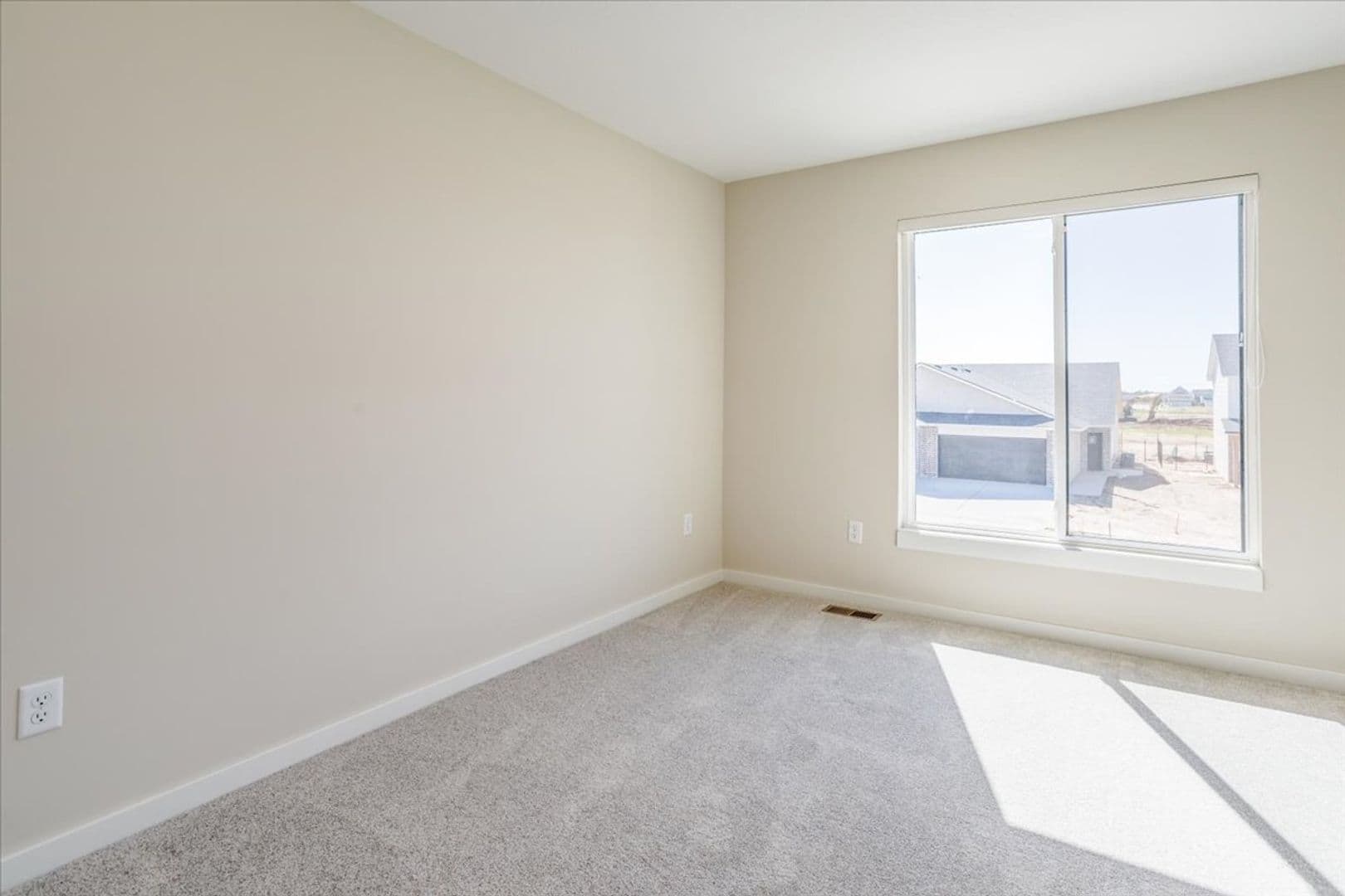 Maize Townhome: 5409 N Briskbay Ct