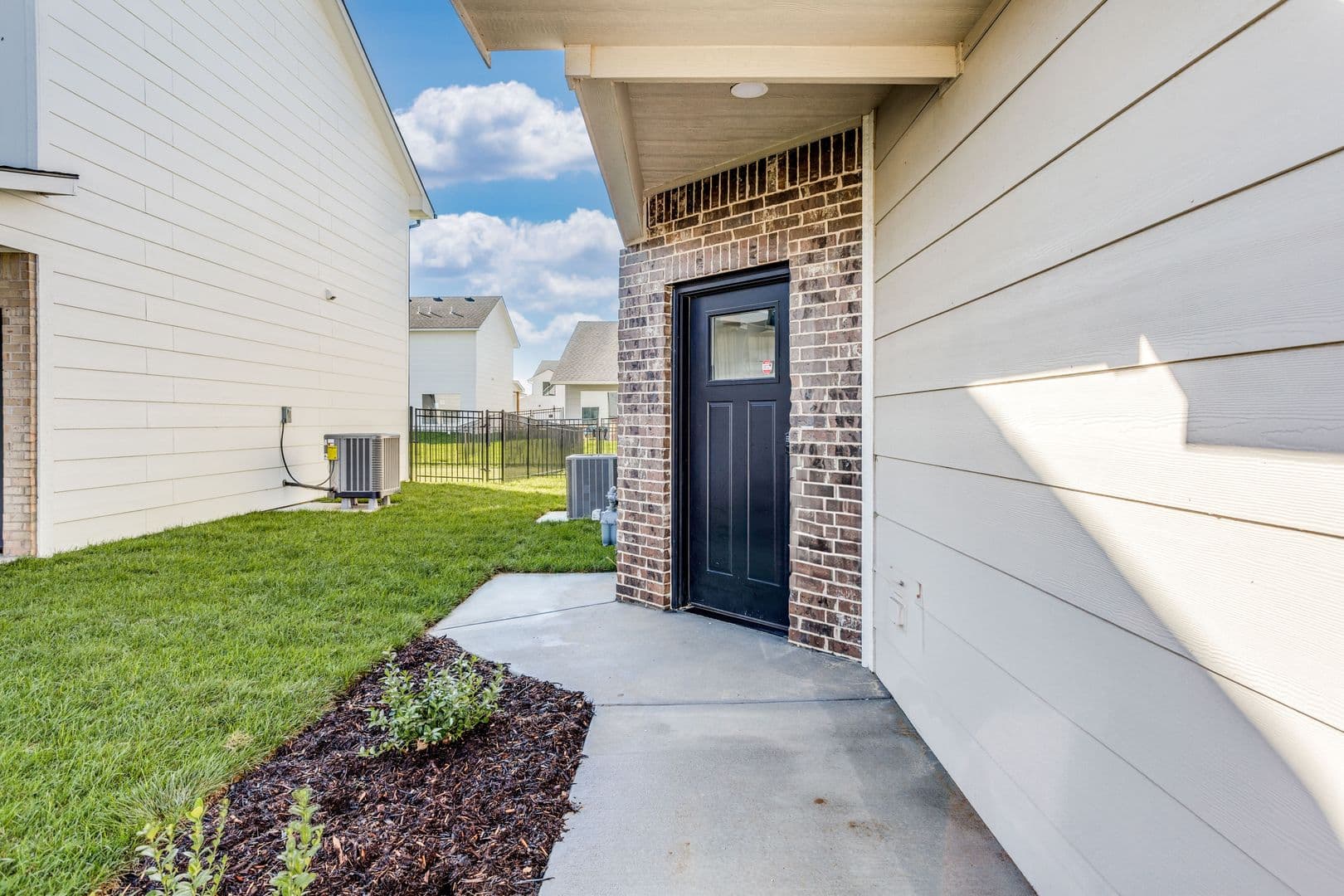 Wichita House: 4304 N Sandplum St