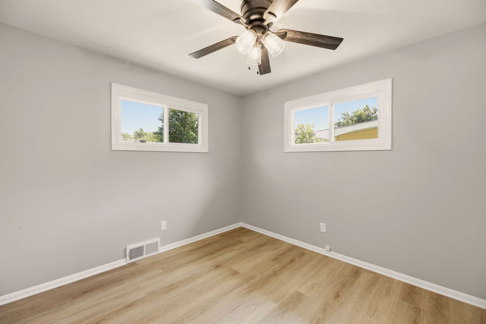 Derby House: 1425 N Georgie Ave