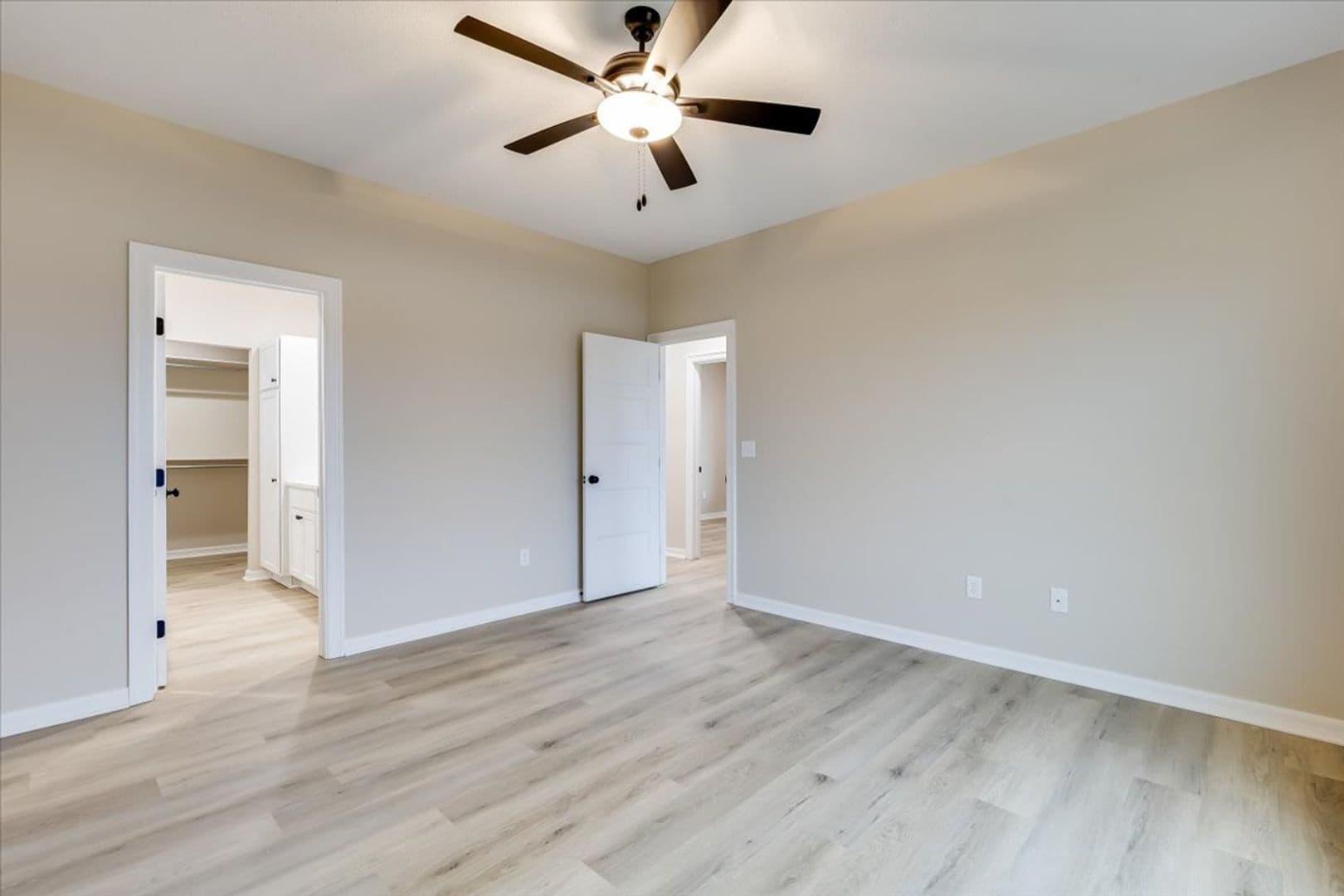 Wichita House: 2701-200 S Zulu St
