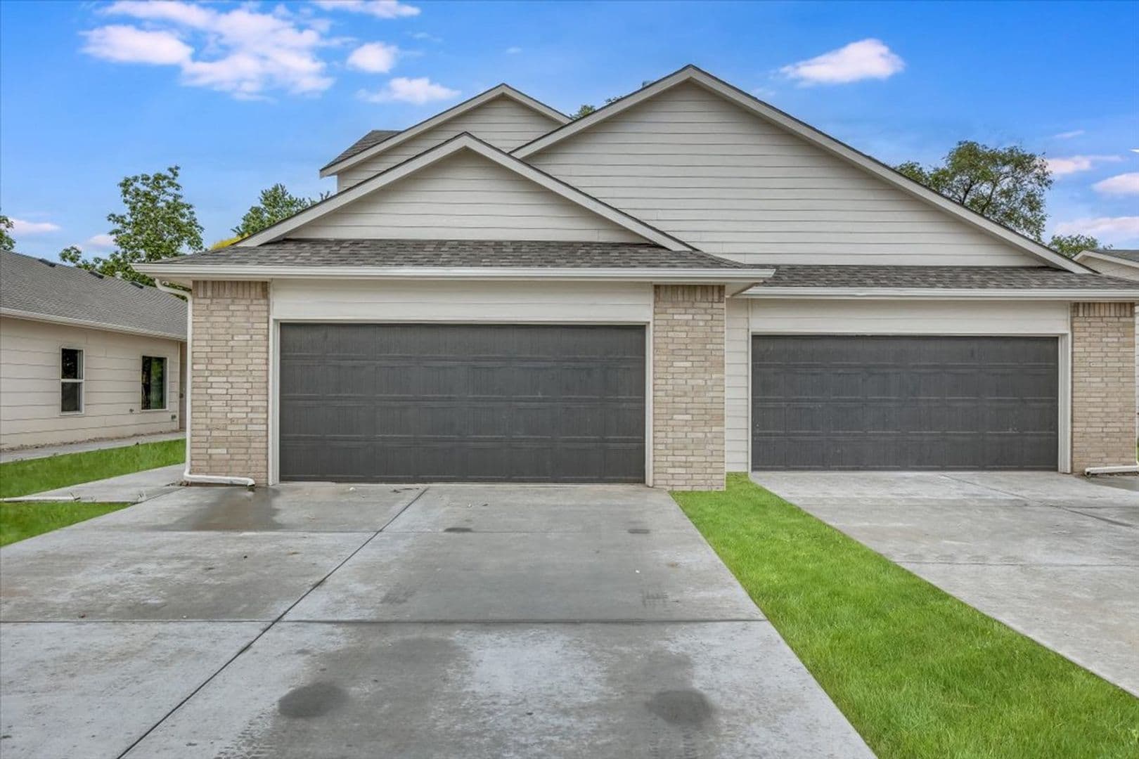 Wichita House: 12838 W Wheatland St