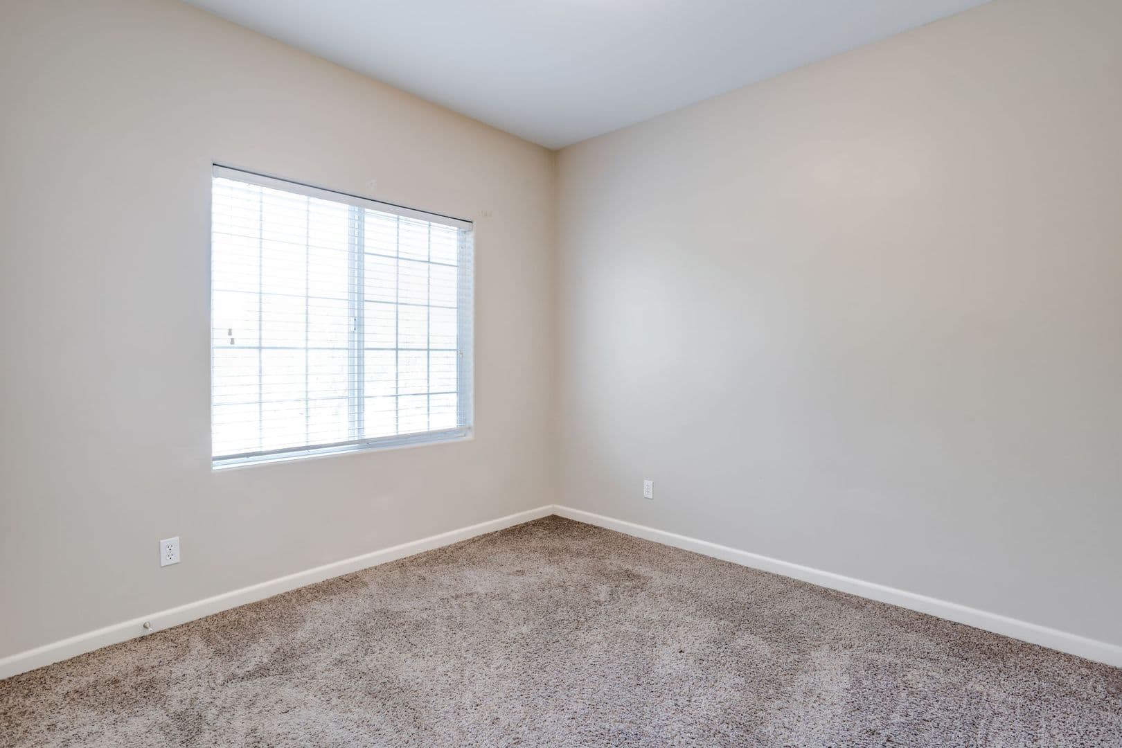 Wichita Apartment: 3414 E Central Ave