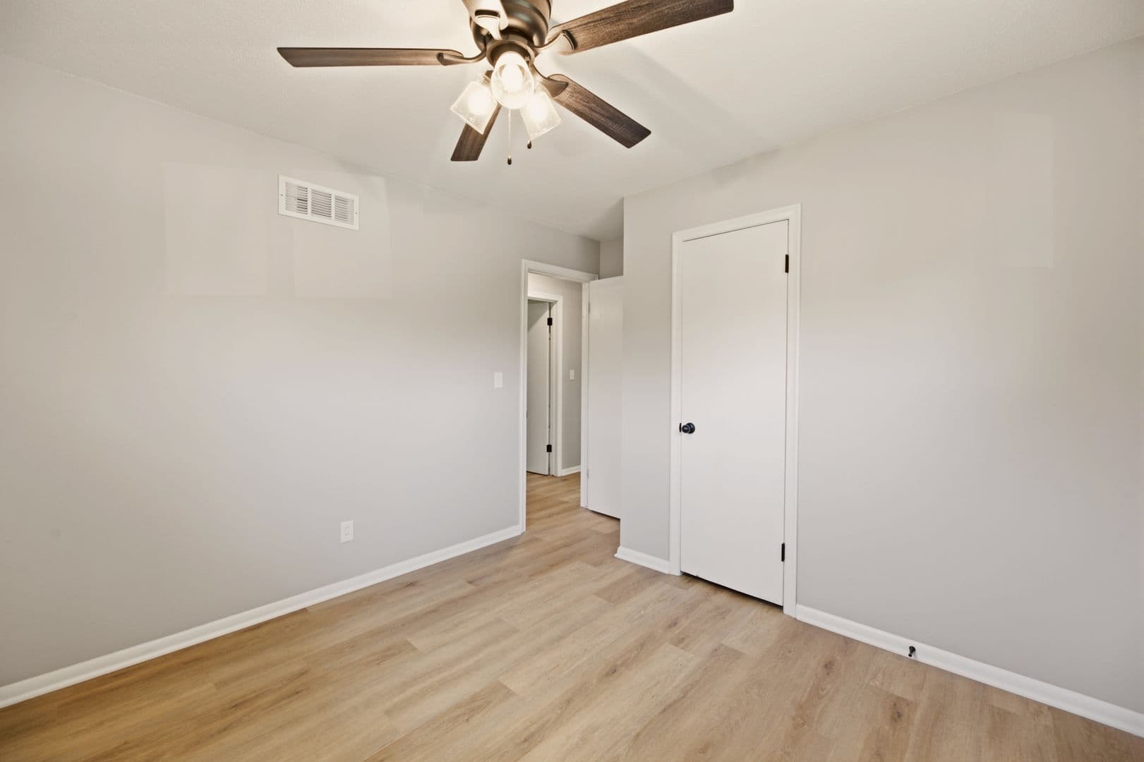 Derby House: 1425 N Georgie Ave