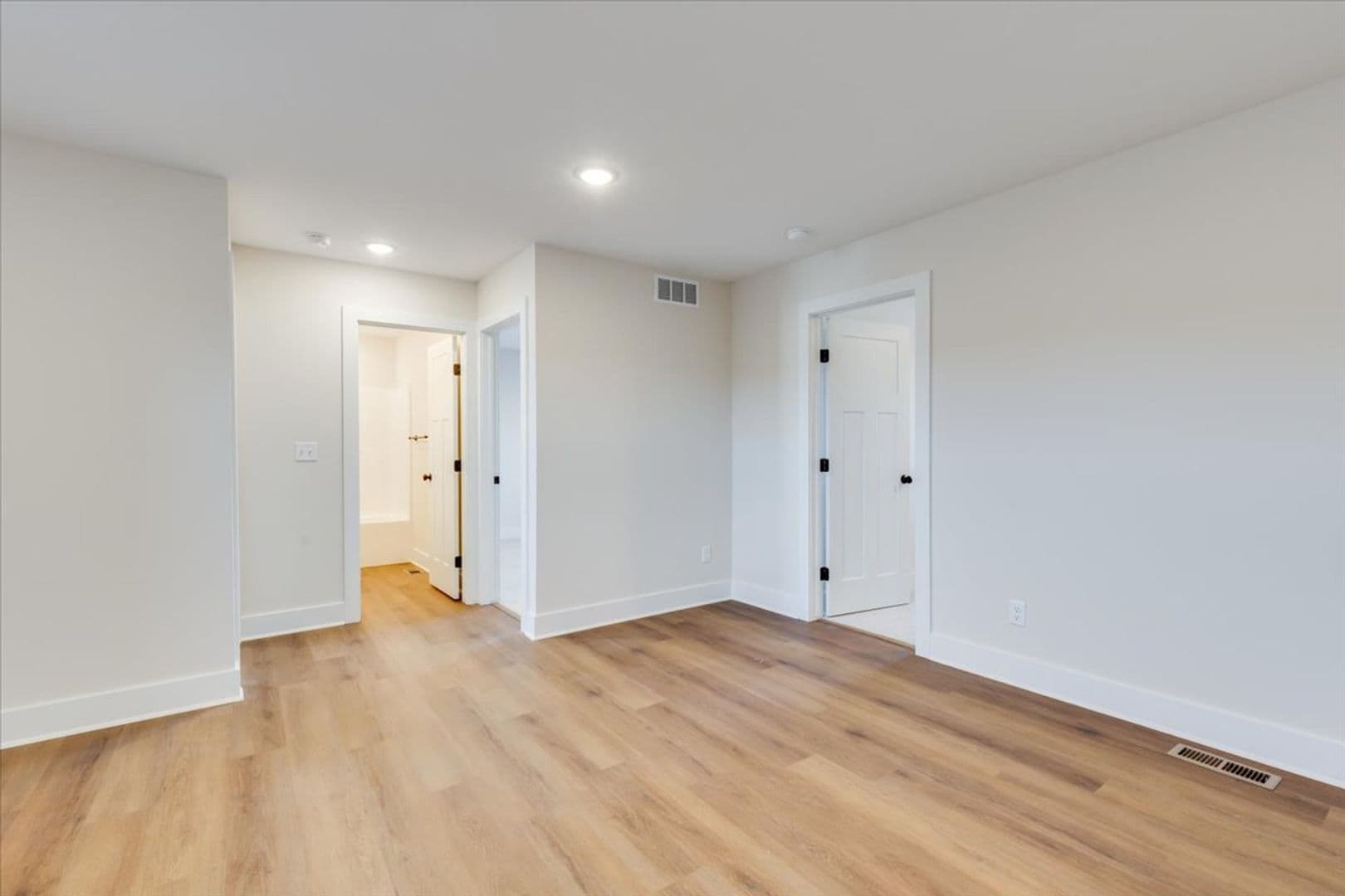 Goddard House: 115 N Mendocino Ct