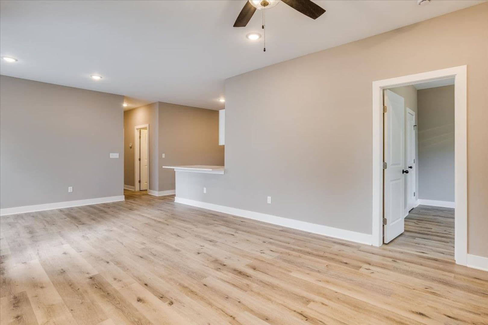 Wichita House: 4343 N Sandplum St