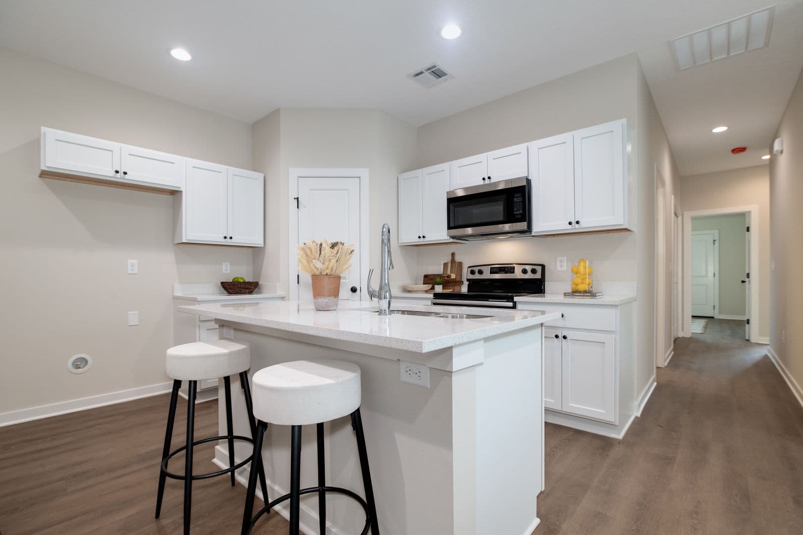 Wichita House: 2933-100 S Maize Ct
