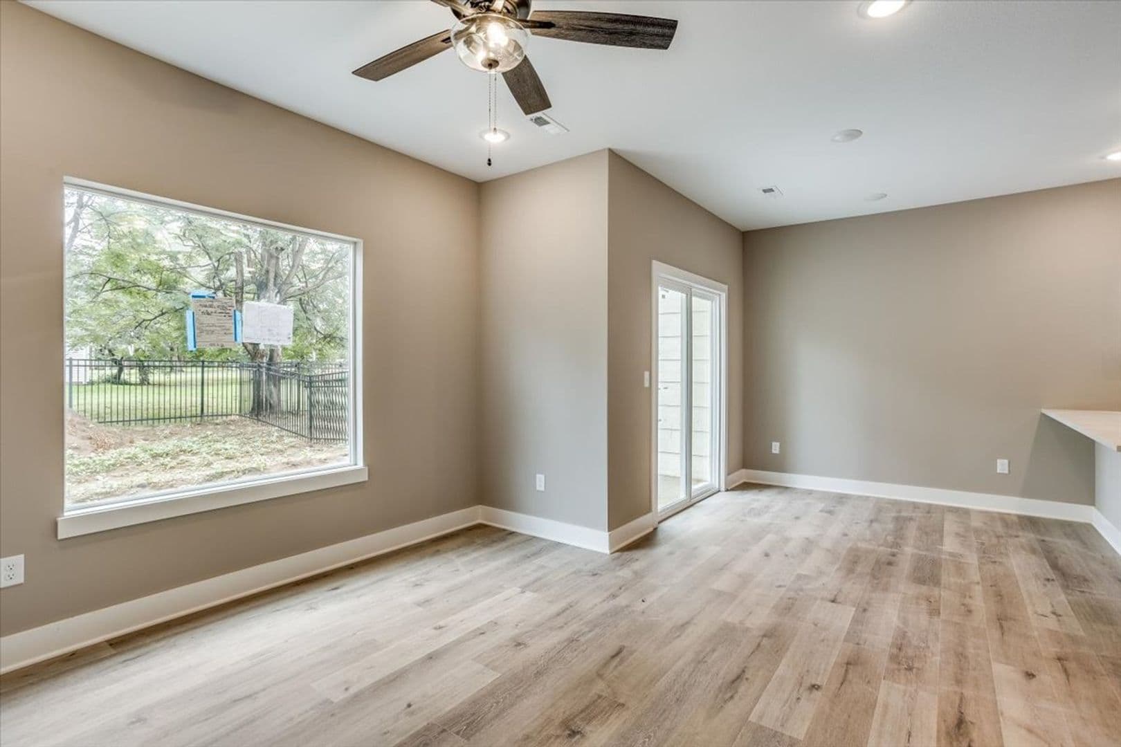 Wichita House: 12836 W Wheatland St