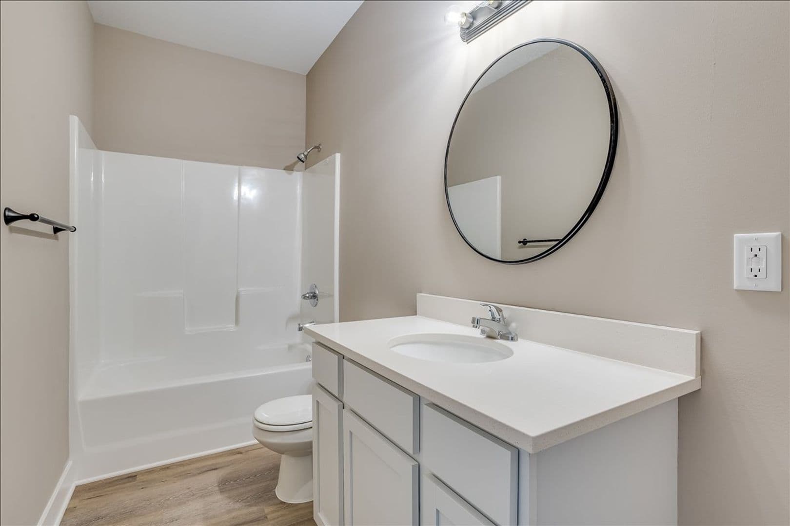 Goddard Townhome: 1058 W Long Path St