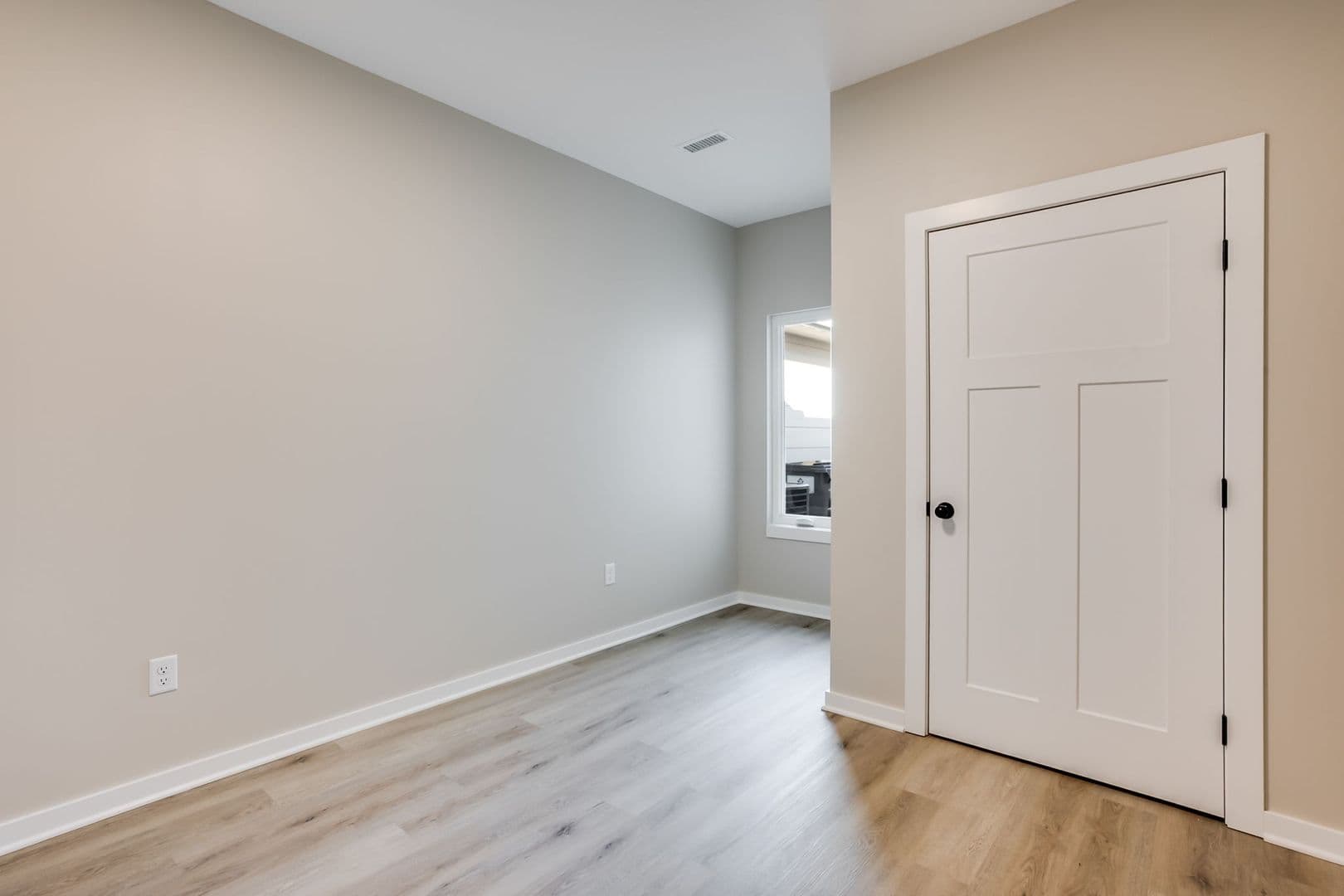 Wichita House: 3653 N Starlight St