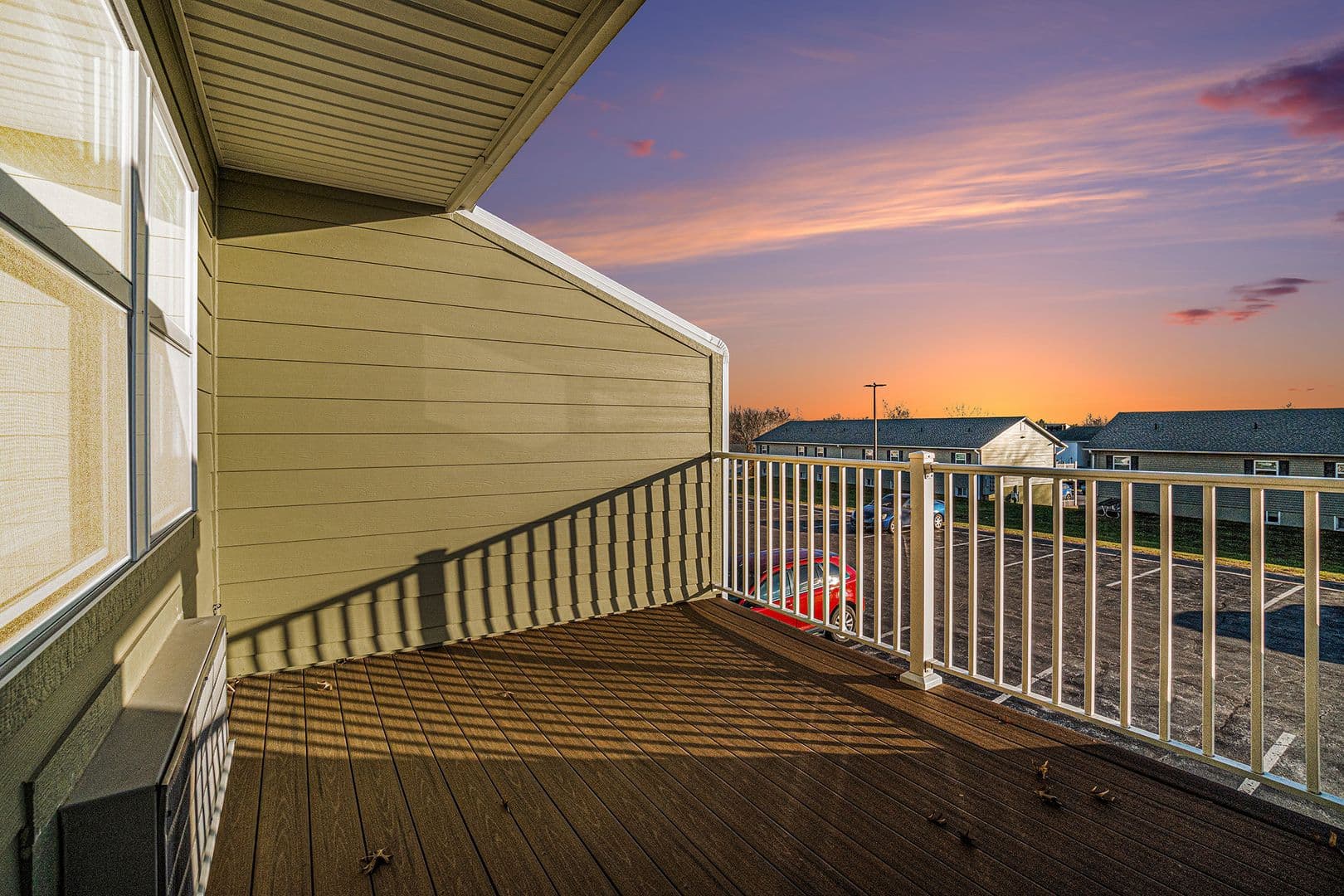Gladstone Apartment: 2300 NE 70th St