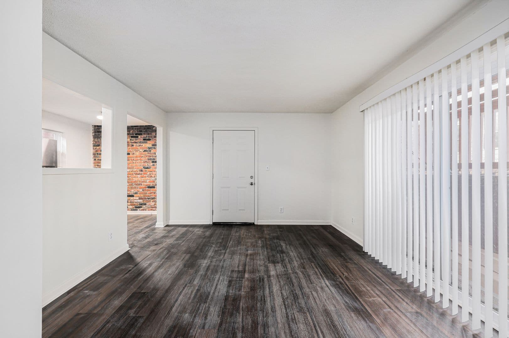 Kansas City Apartment: 4011 McGee St