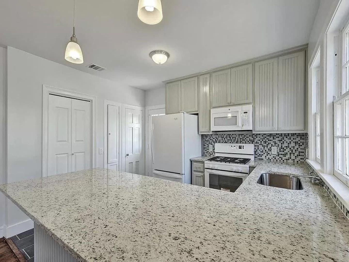 Austin Multiplex: 3202 Beanna St. #A and #B