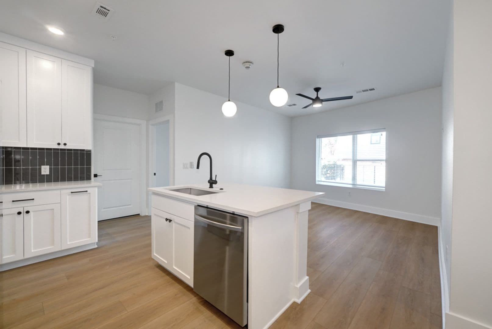 Austin Apartment: 3000 Duval St