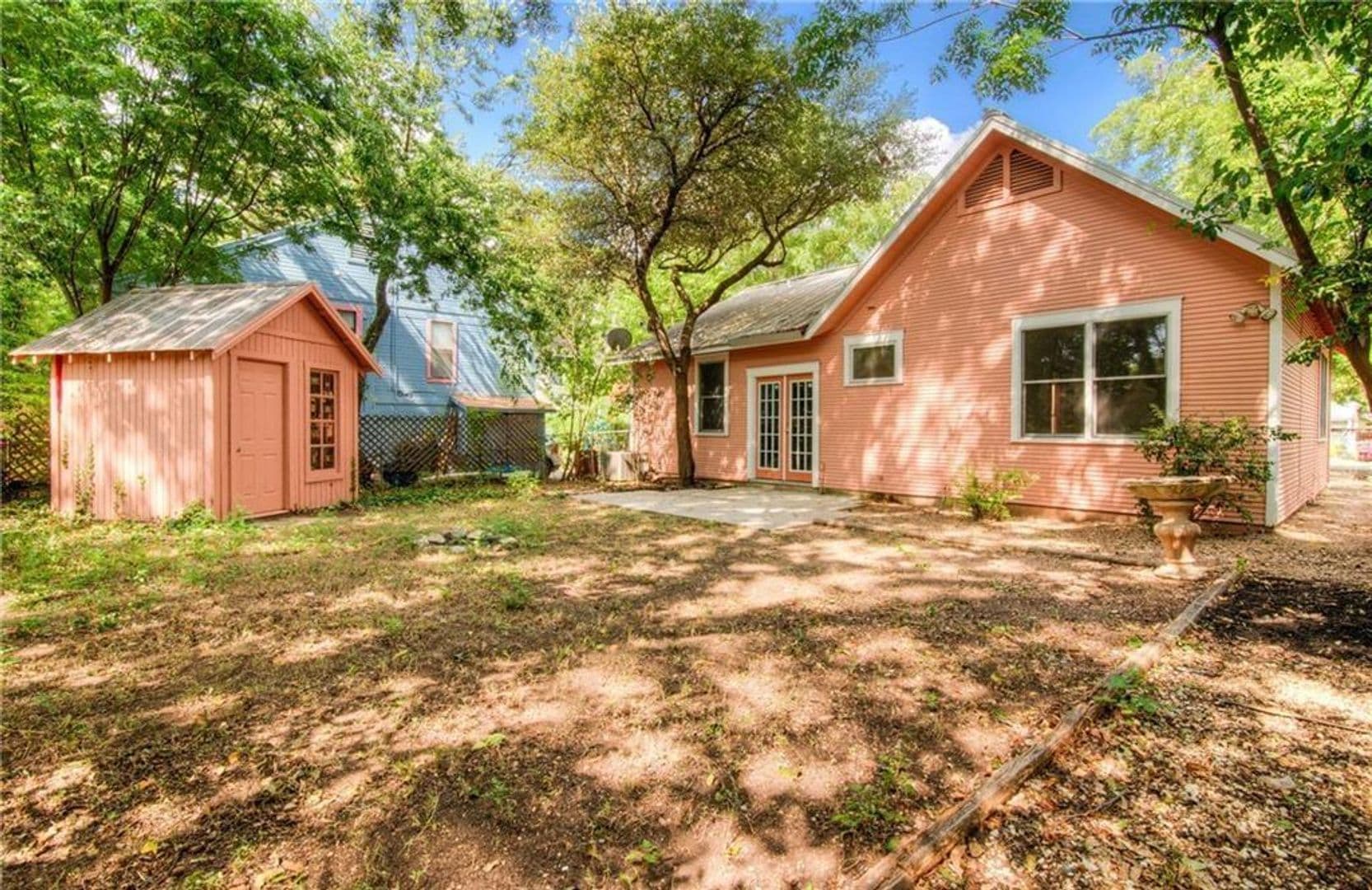 Austin House: 4517 Avenue F