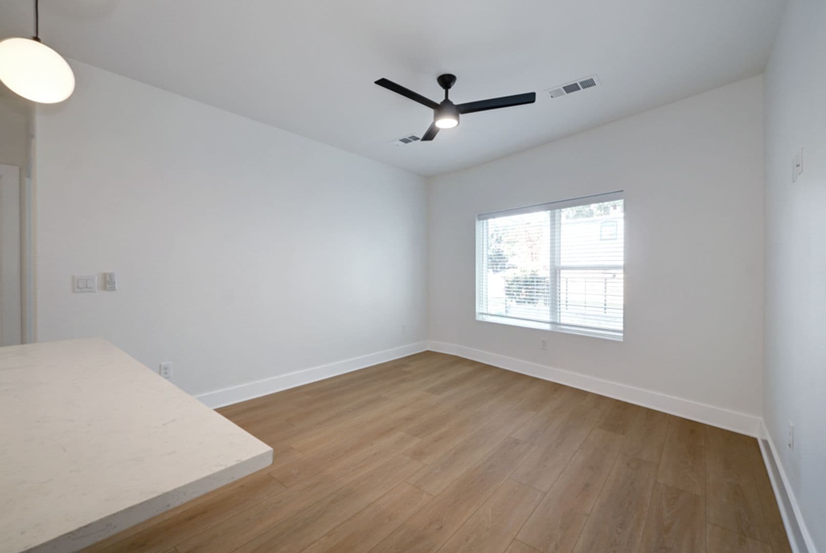 Austin Apartment: 3000 Duval St