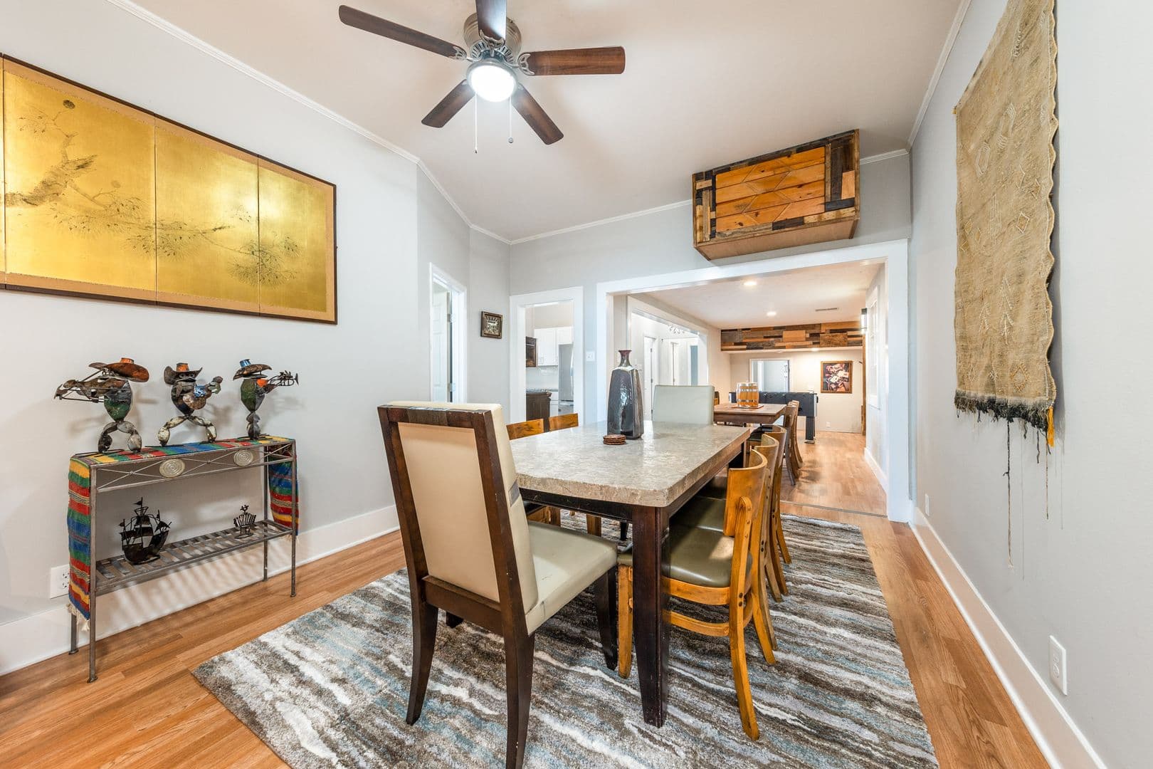 Austin House: 2511 San Gabriel St