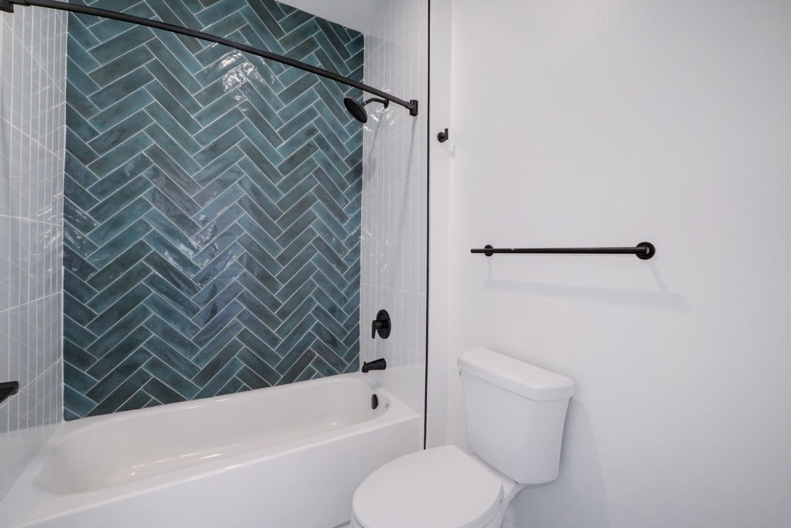 Austin Apartment: 3000 Duval St