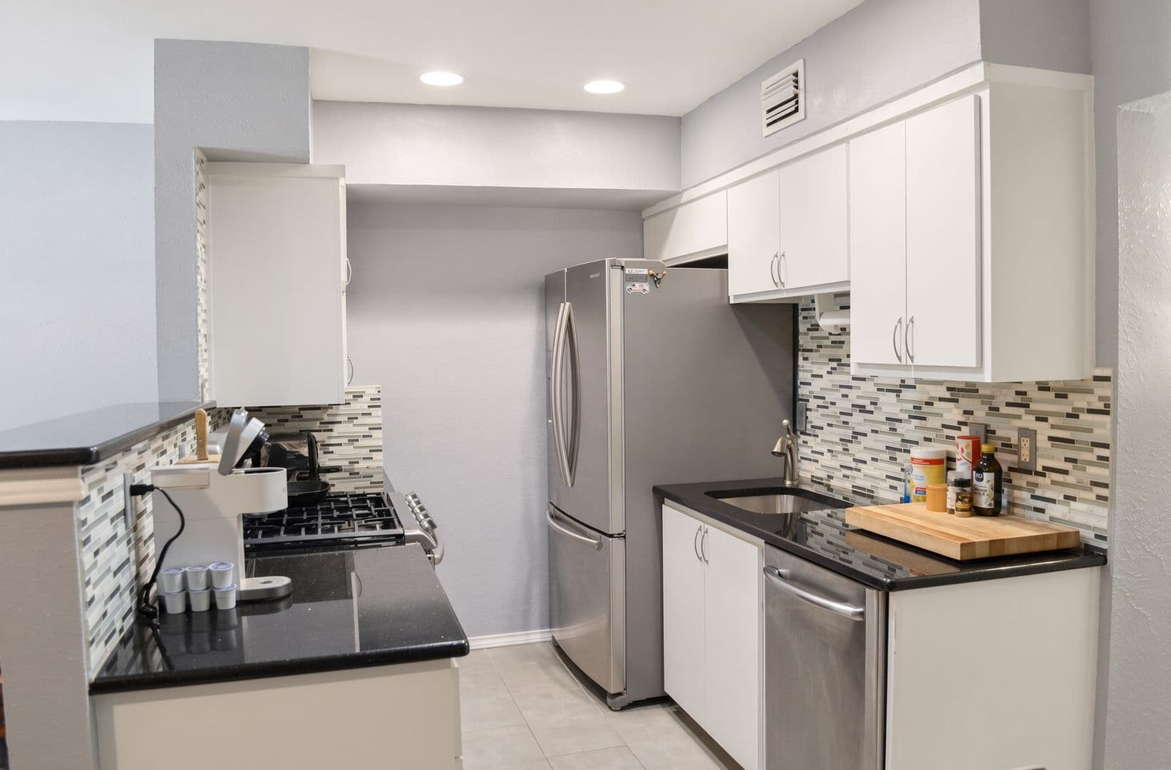 Austin Apartment: 505 West 7th Street