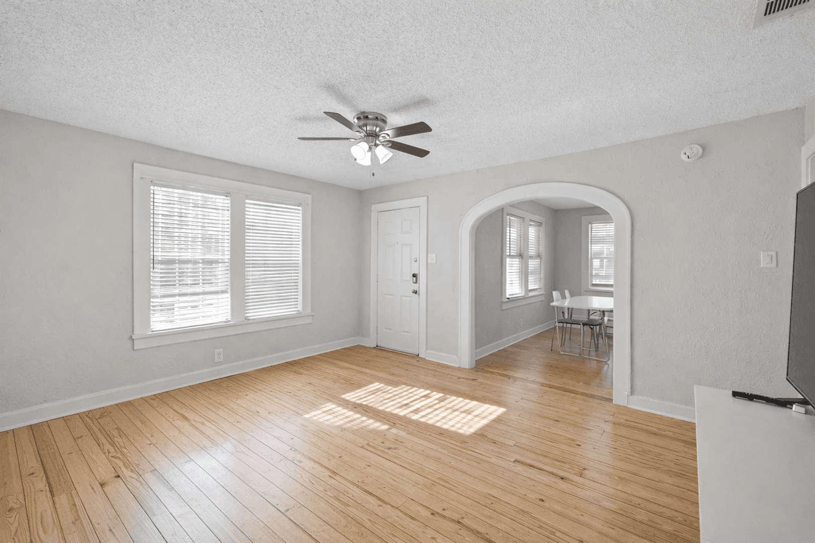 Austin Apartment: 1202 E. 29th St - #A