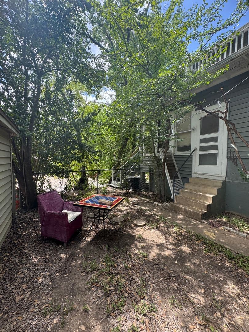 Austin Multiplex: 1103 W 22nd St