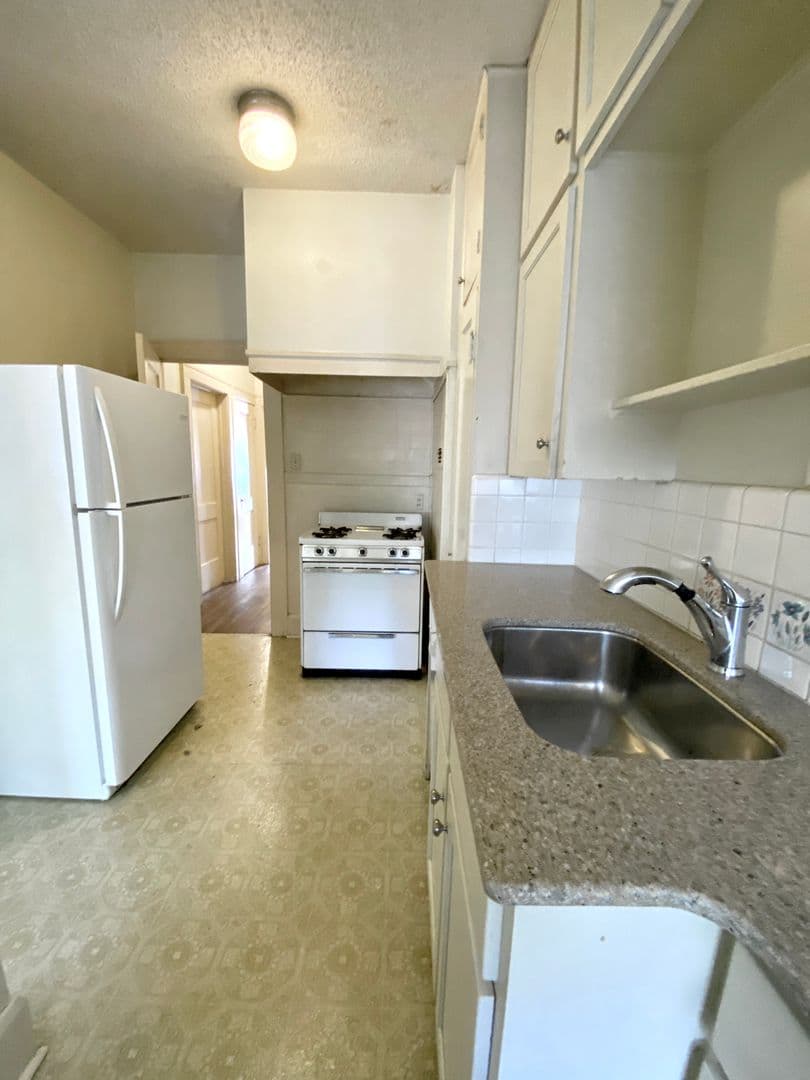 Austin Multiplex: 1103 W 22nd St