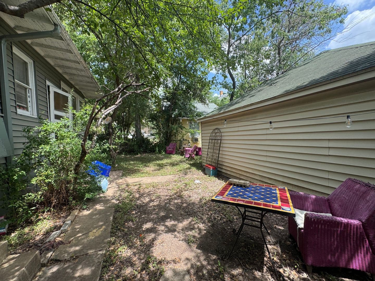 Austin Multiplex: 1103 W 22nd St