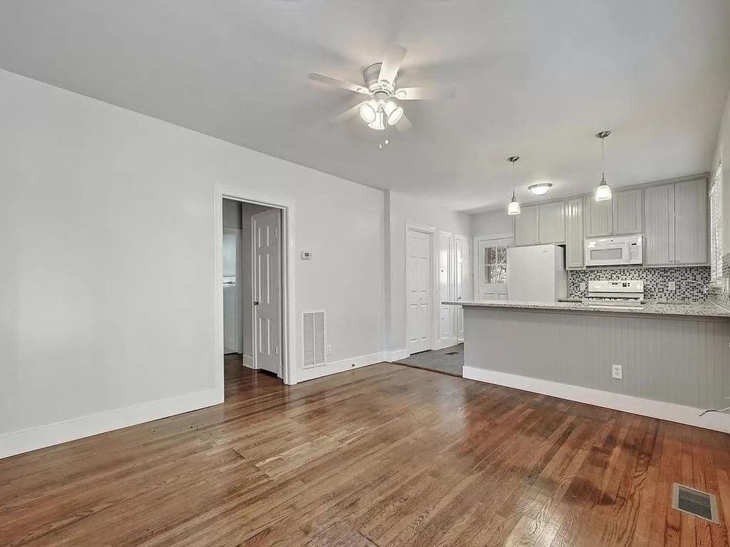 Austin Multiplex: 3202 Beanna St. #A and #B
