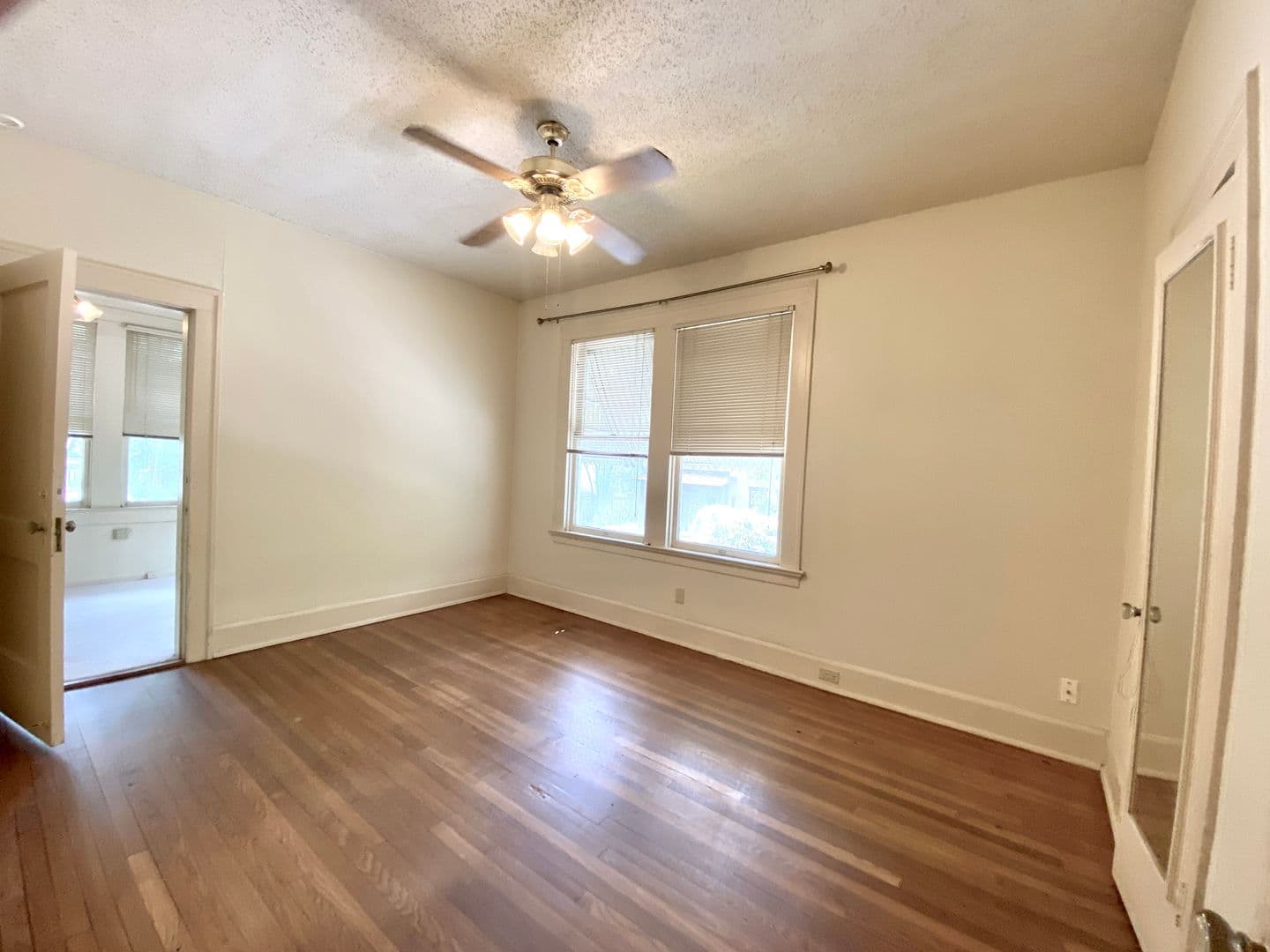 Austin Multiplex: 1103 W 22nd St