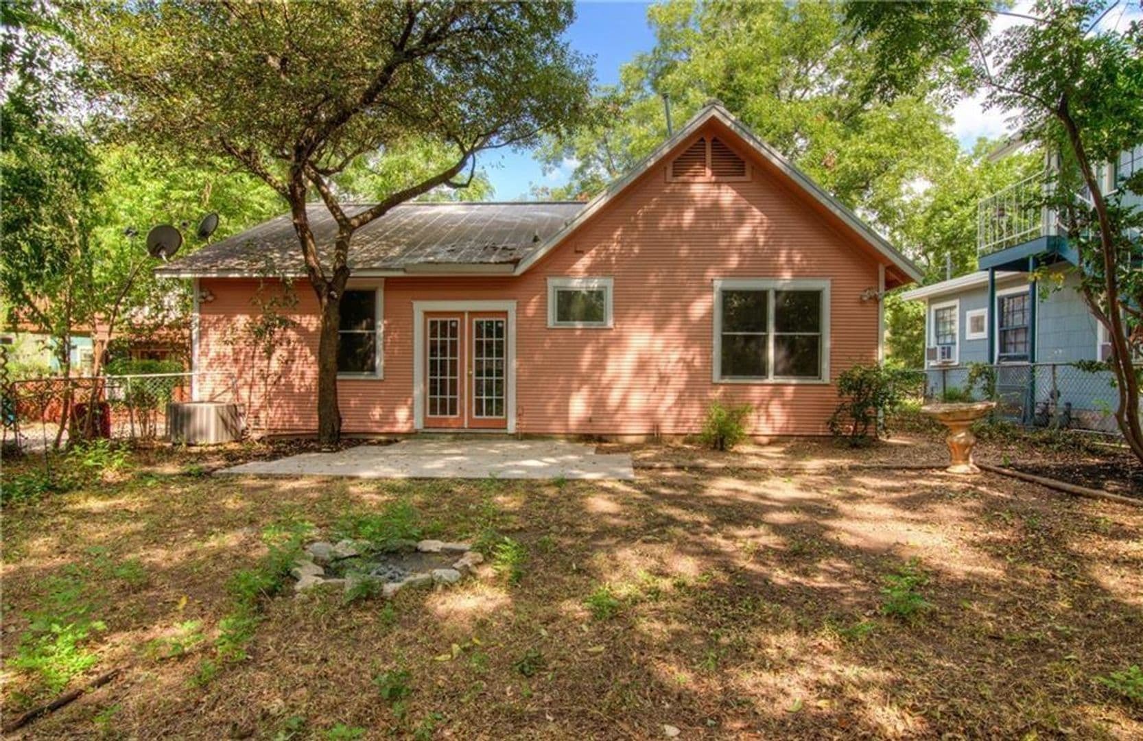 Austin House: 4517 Avenue F
