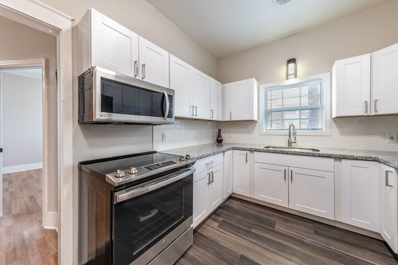 Austin House: 2511 San Gabriel St