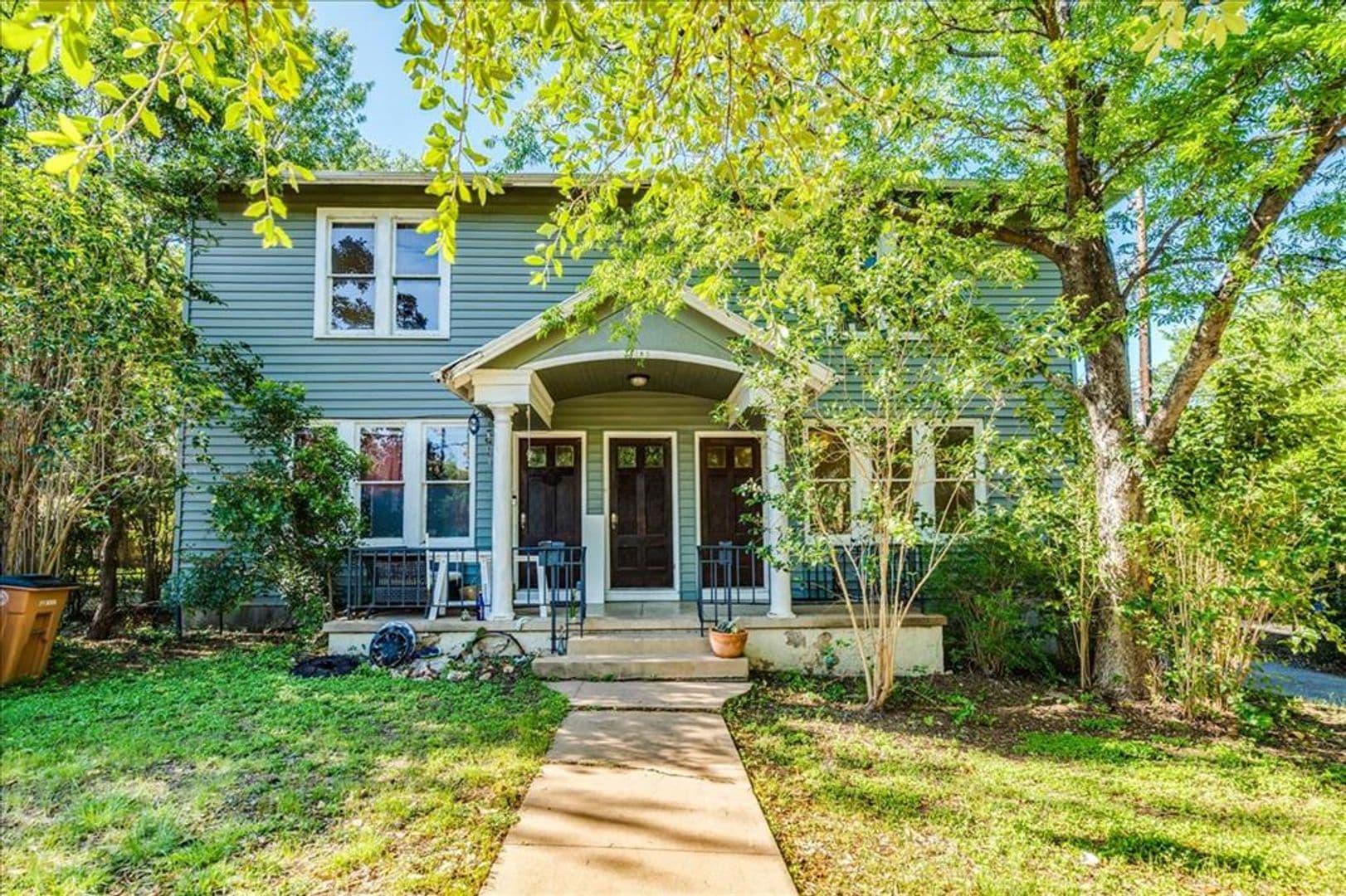 Austin Multiplex: 1103 W 22nd St