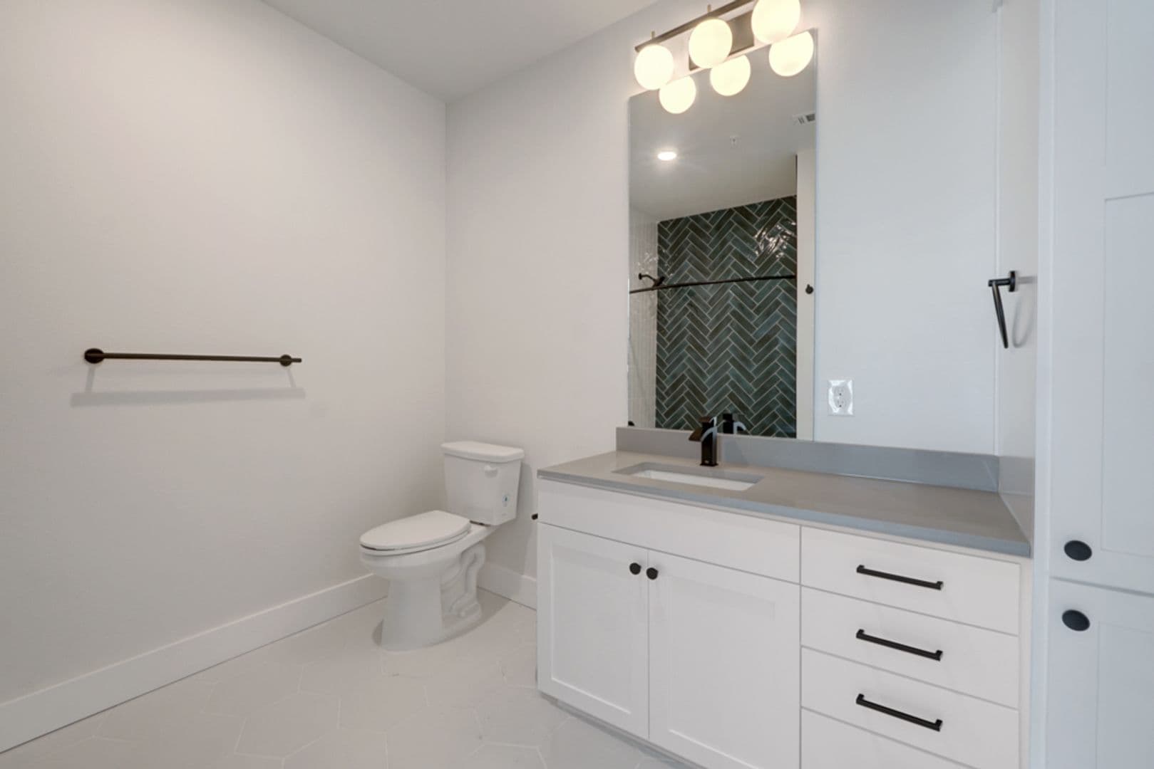Austin Apartment: 3000 Duval St