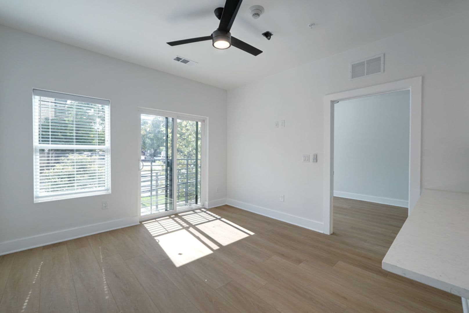 Austin Apartment: 3000 Duval St
