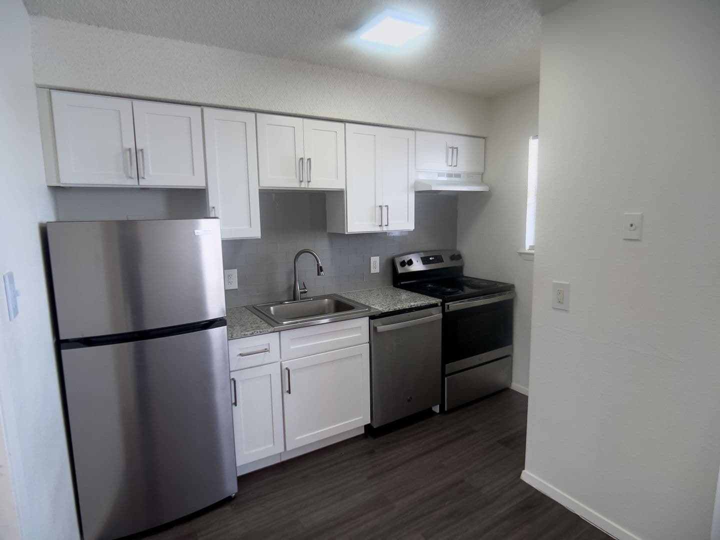 Austin Apartment: 2627 Jones Rd