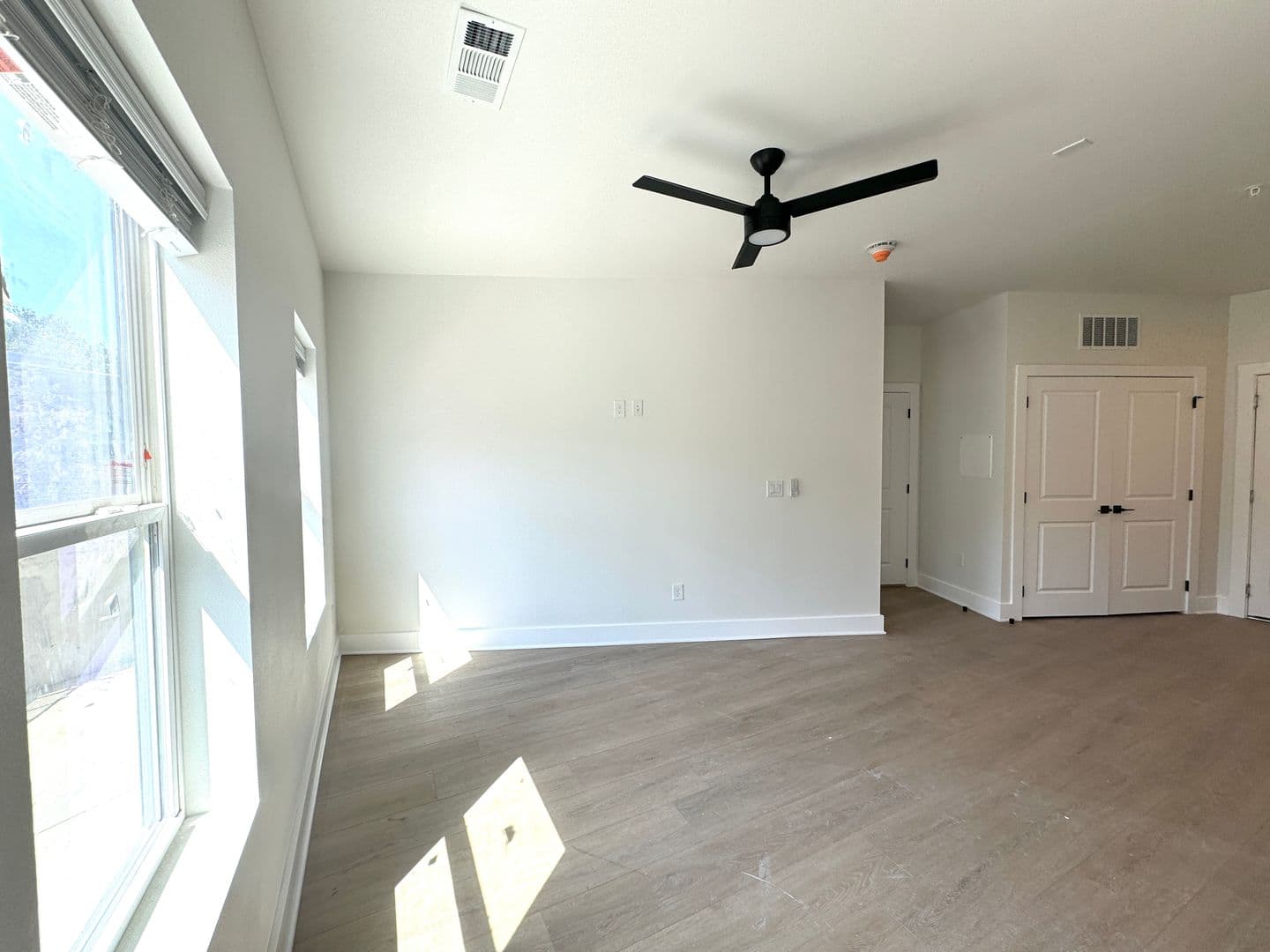 Austin Apartment: 3000 Duval St