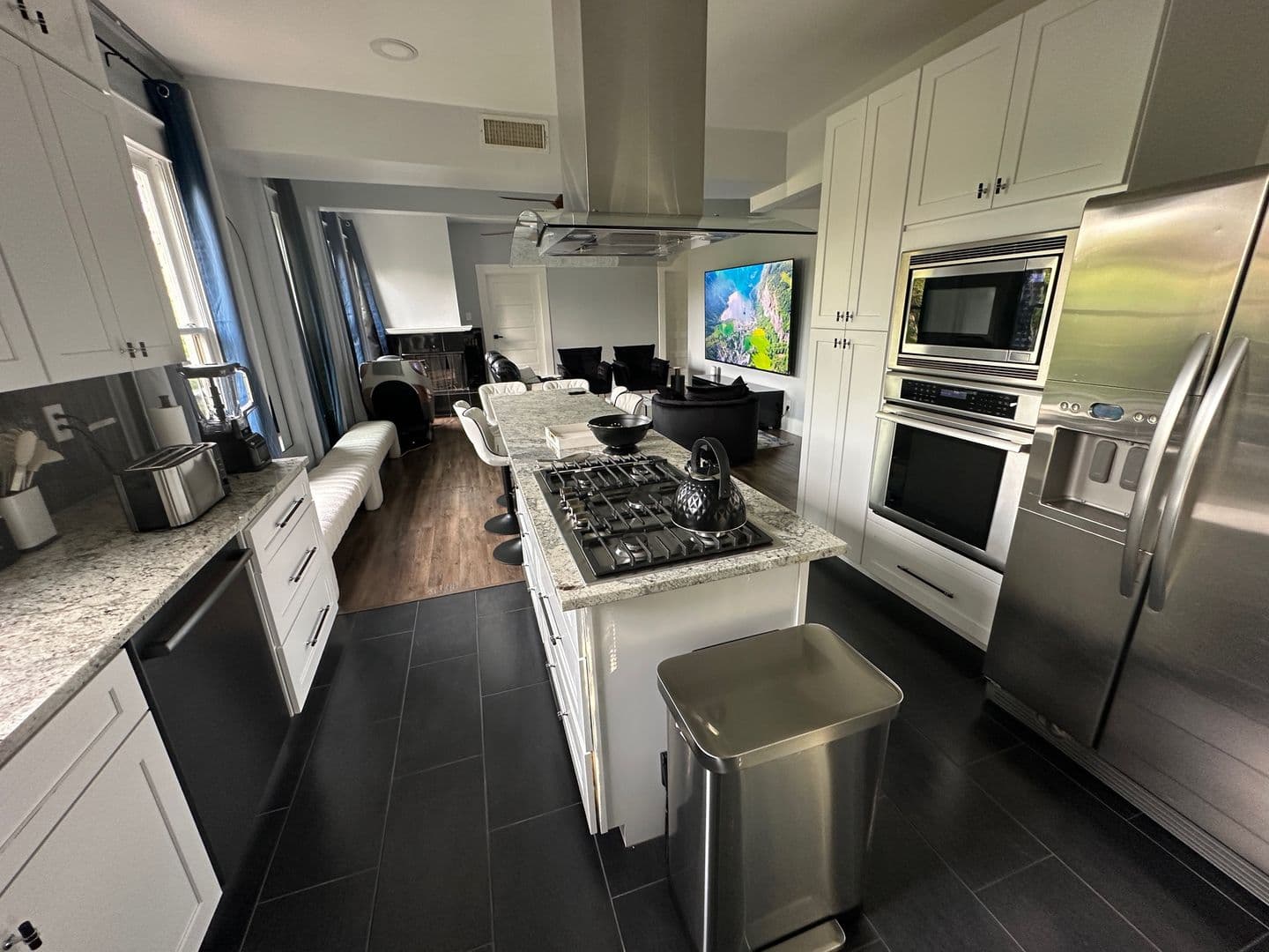 Austin Multiplex: 3210 Hampton A, B, C - FULLY REMODELED 14 BEDROOM 7 BATH
